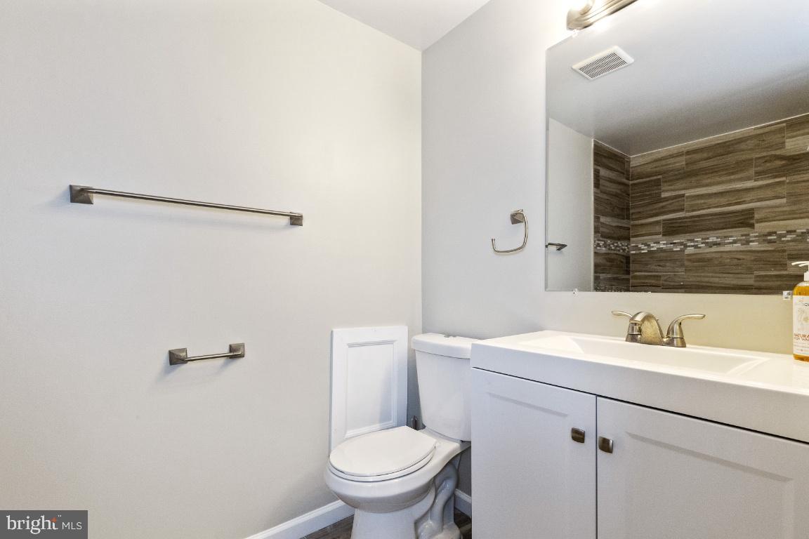 BURKE CENTRE - Residential