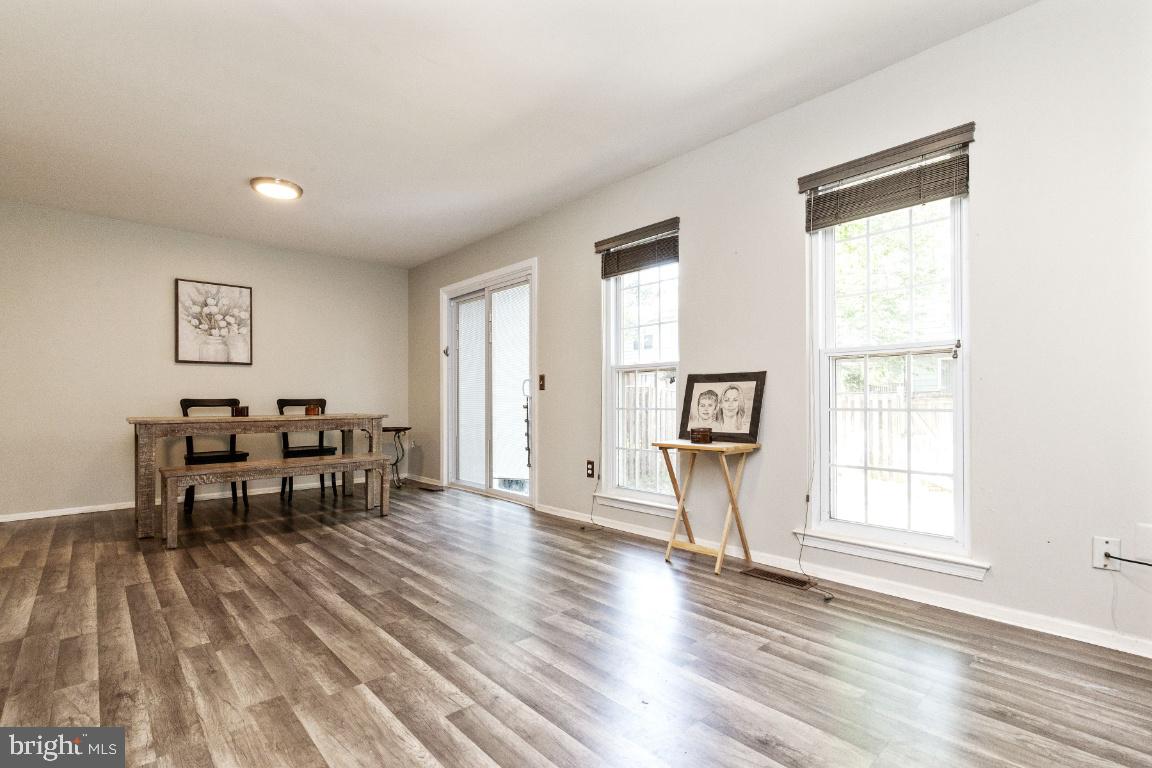 BURKE CENTRE - Residential