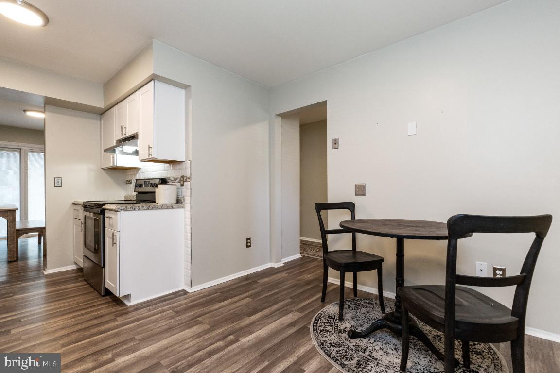 BURKE CENTRE - Residential