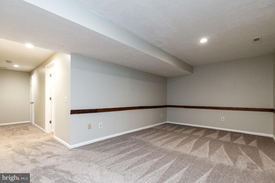 BURKE CENTRE - Residential