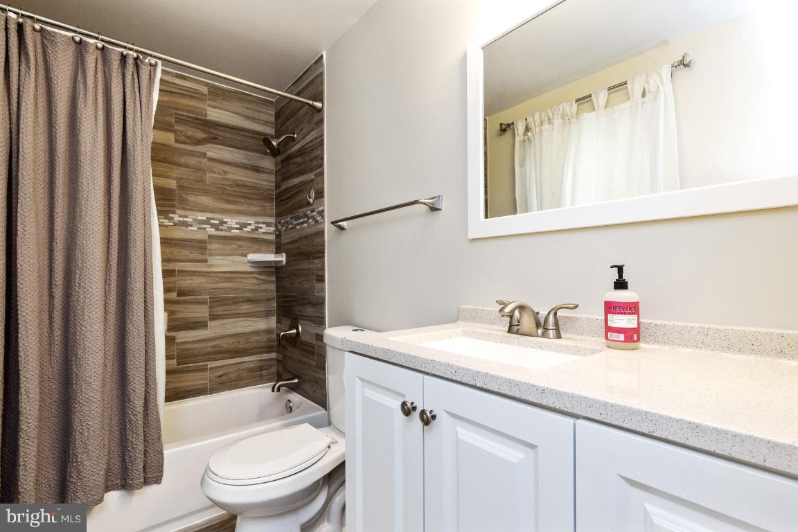 BURKE CENTRE - Residential