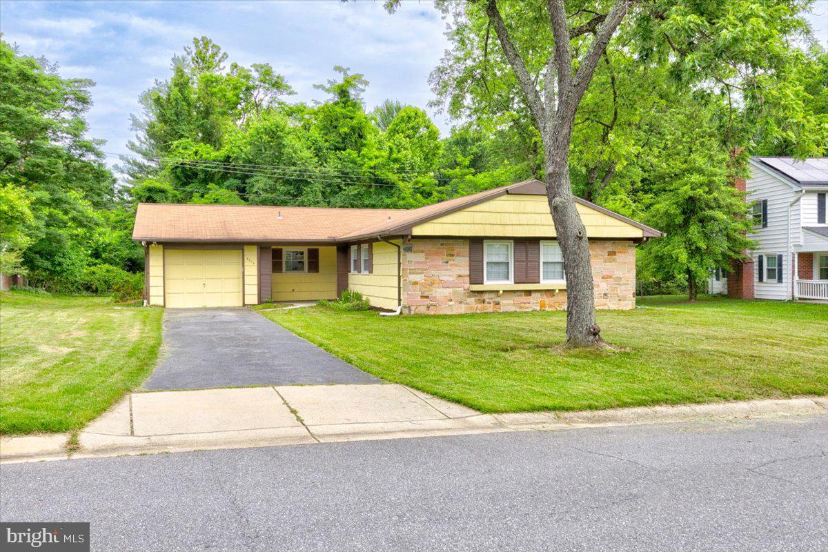 WHITEHALL AT BELAIR - Residential