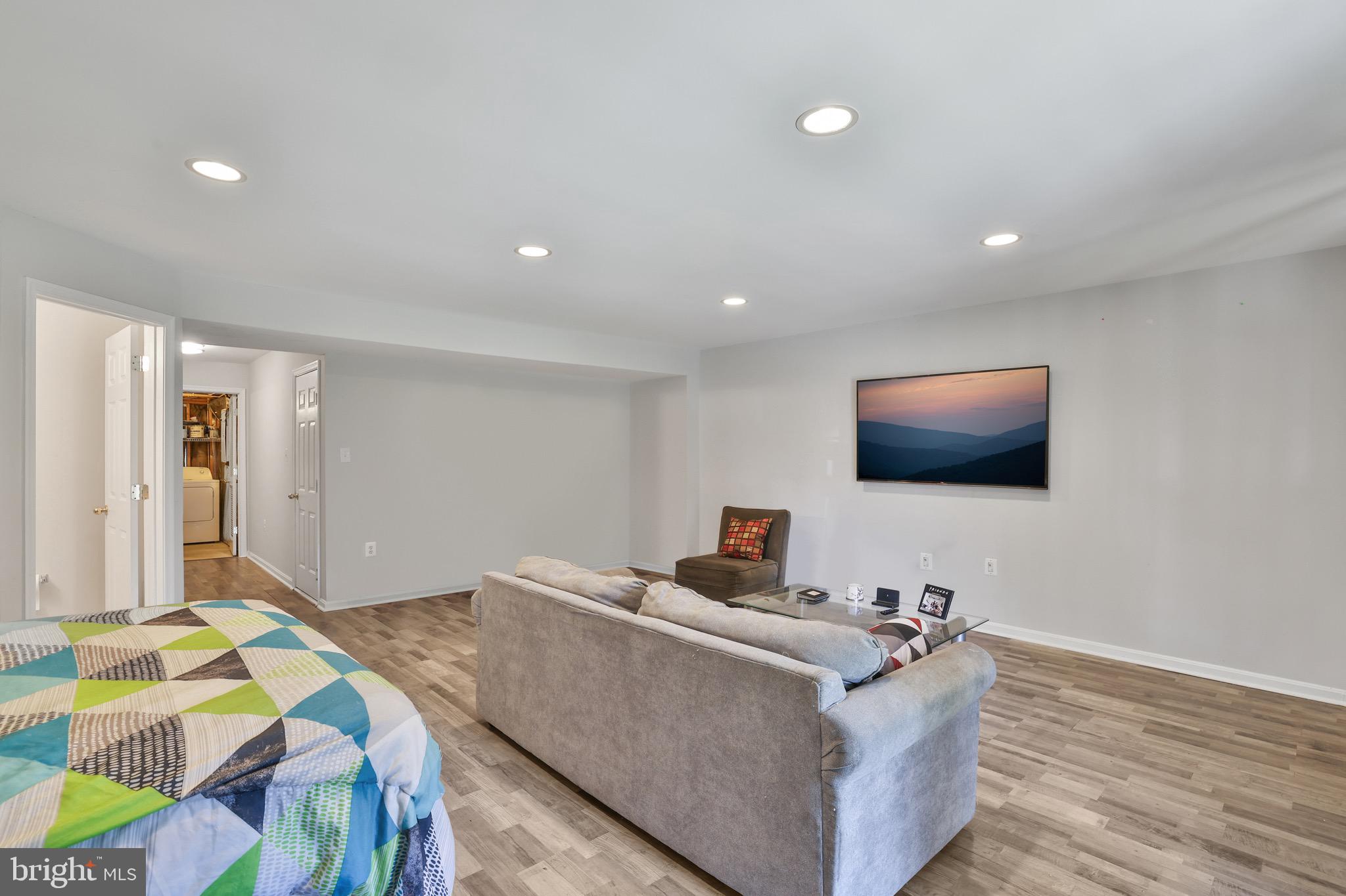 TAVISTOCK FARMS - Residential