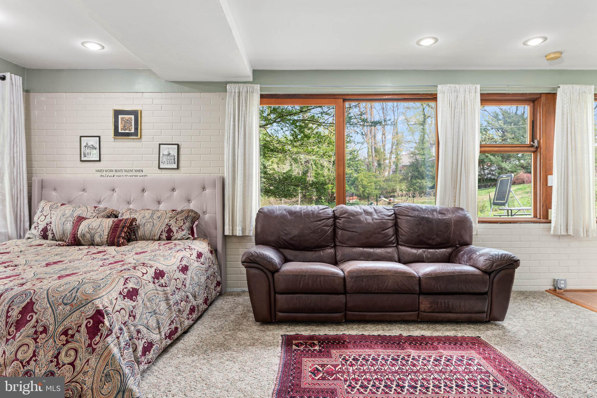 316 COPPLES LANE