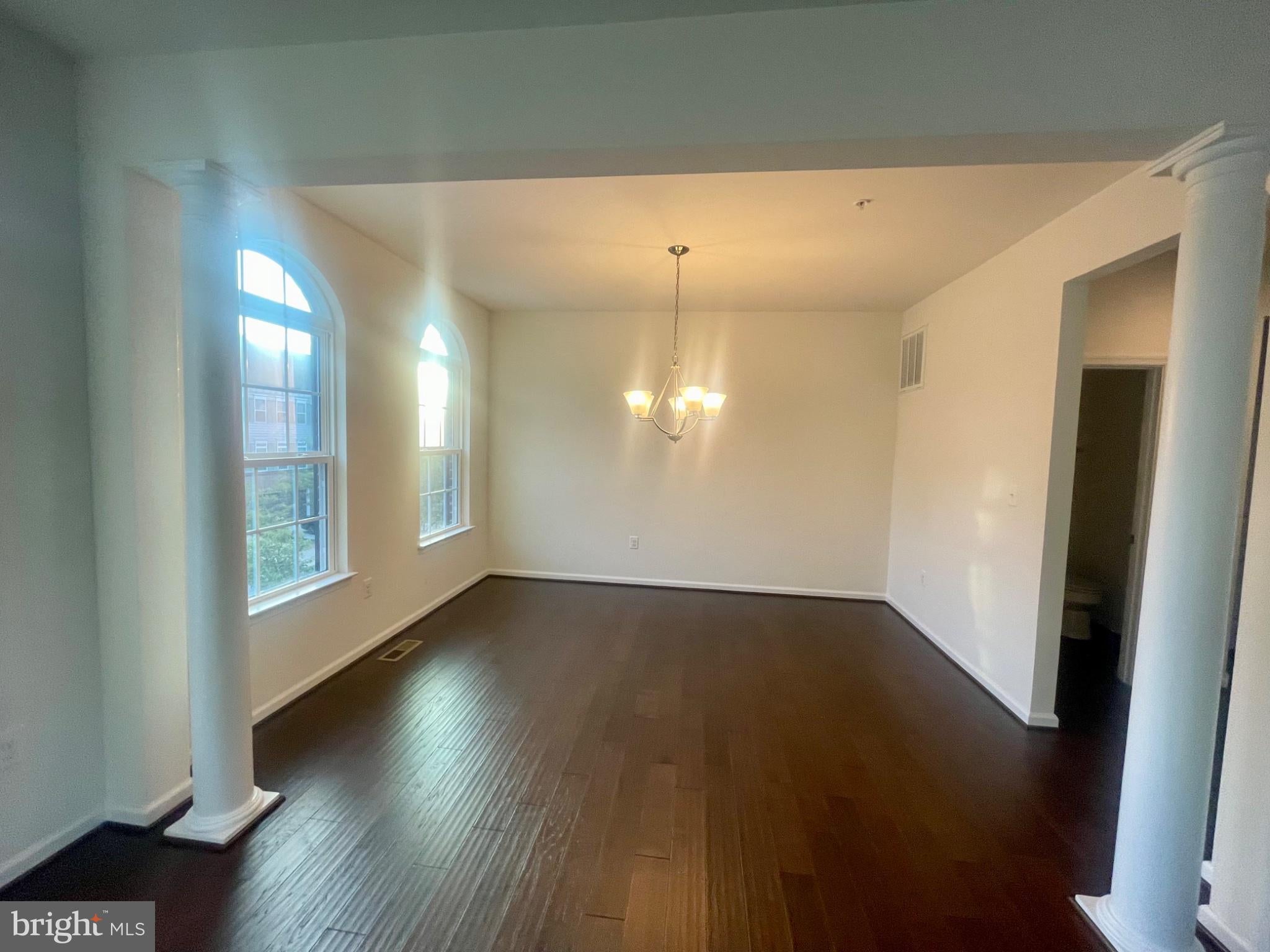 15601 SWANSCOMBE LOOP