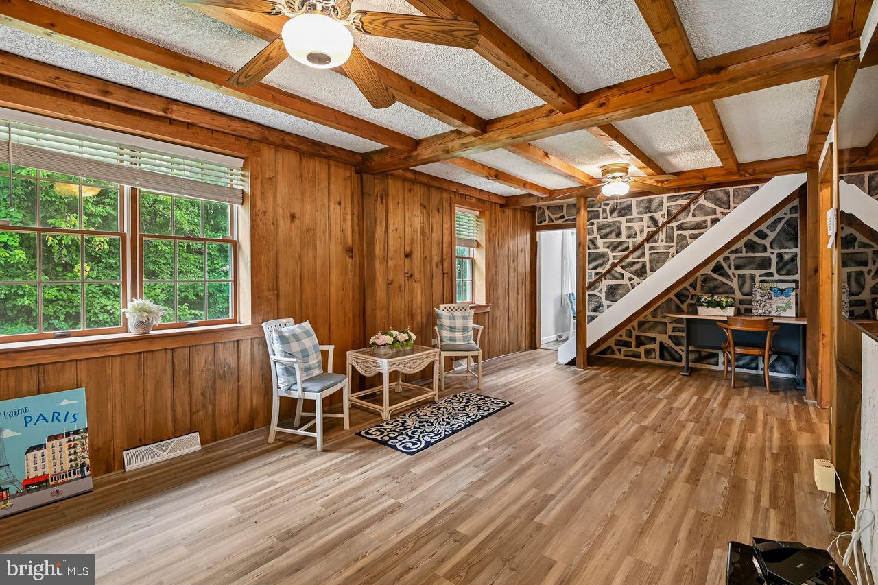 289 BROCK BRIDGE ROAD