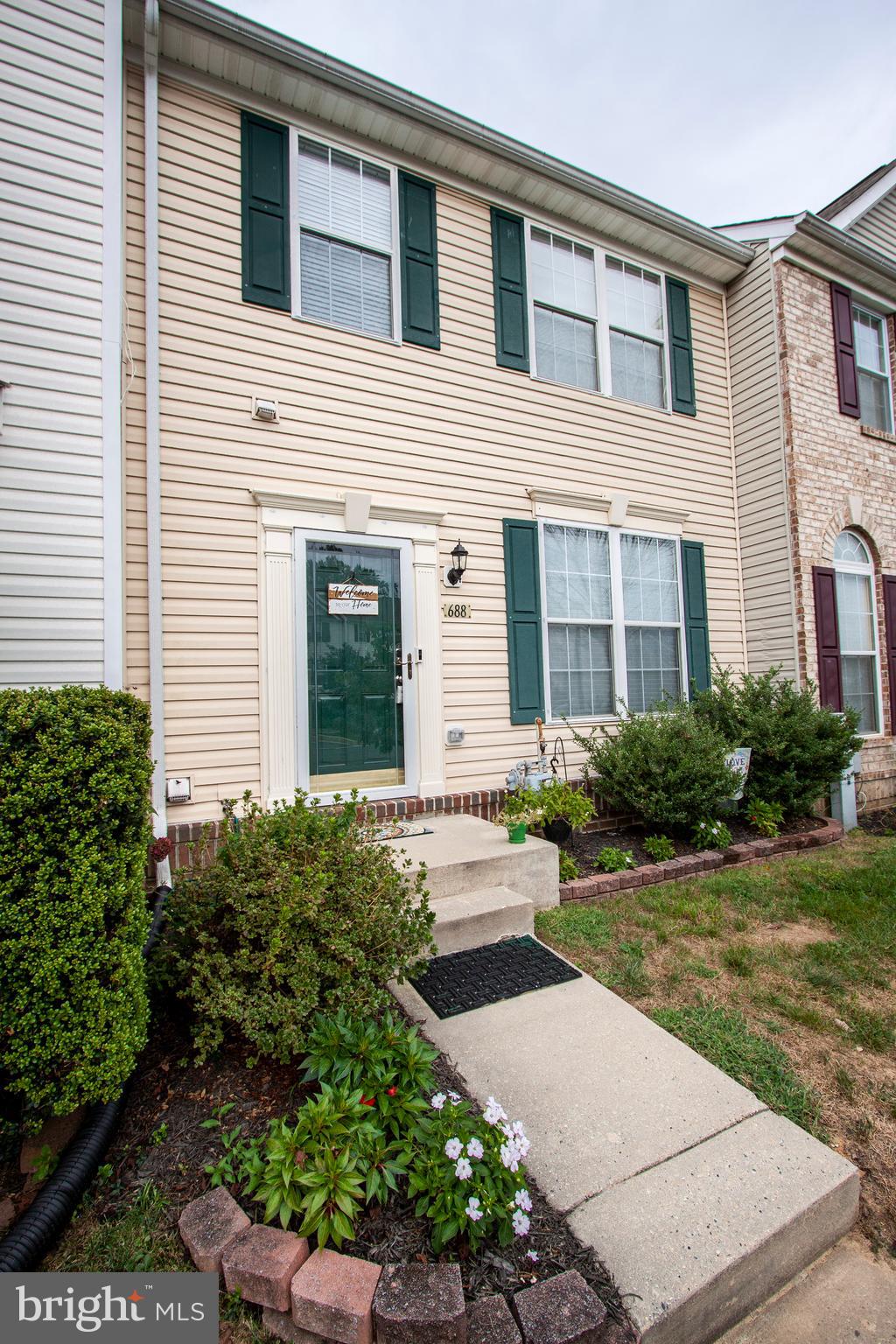 MONMOUTH MEADOWS - Residential