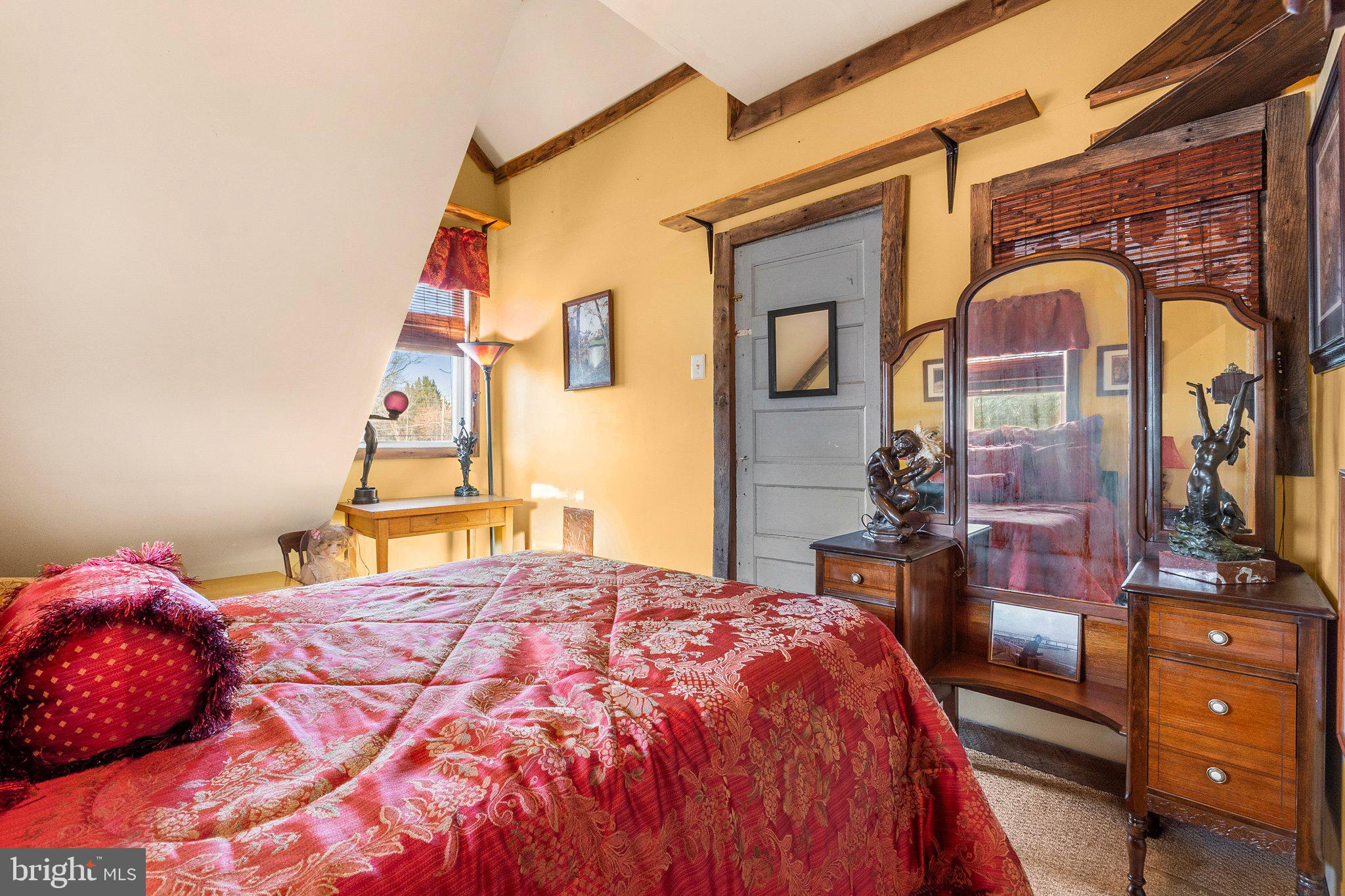 HAMILTON - Residential