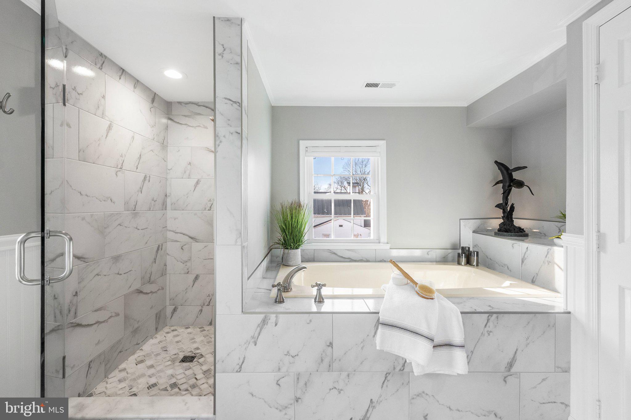 HAMILTON - Residential