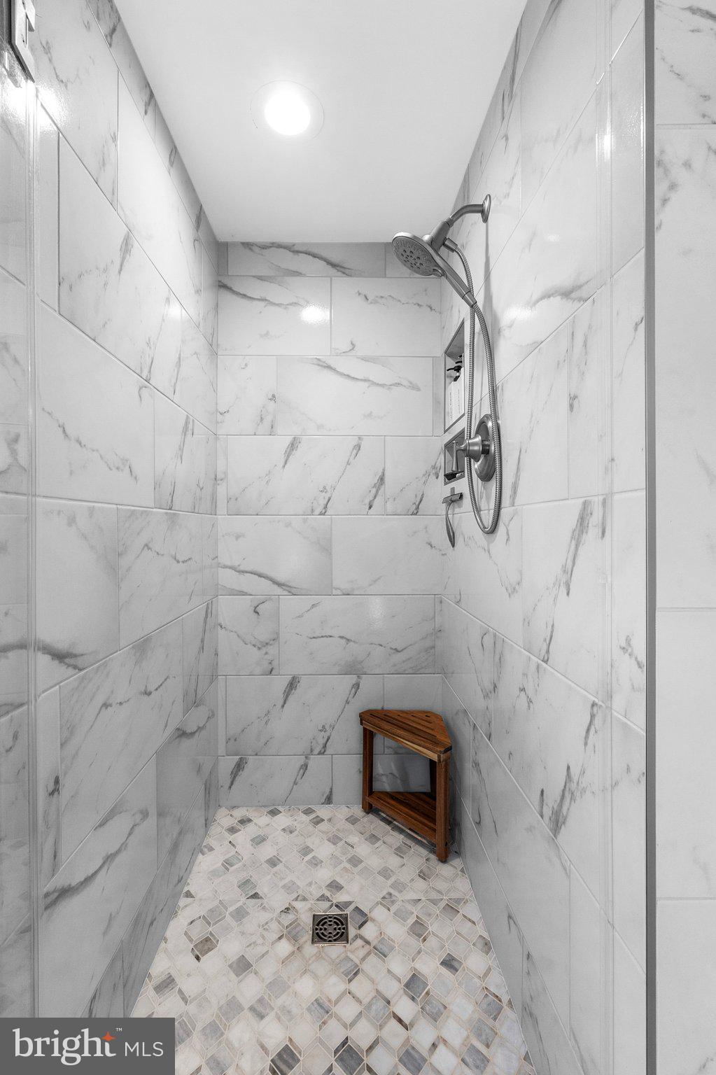 HAMILTON - Residential