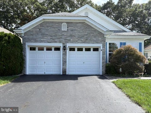 Homes For Sale - 99 Robin Lane<br/> Ocean County, BARNEGAT, NJ 08005