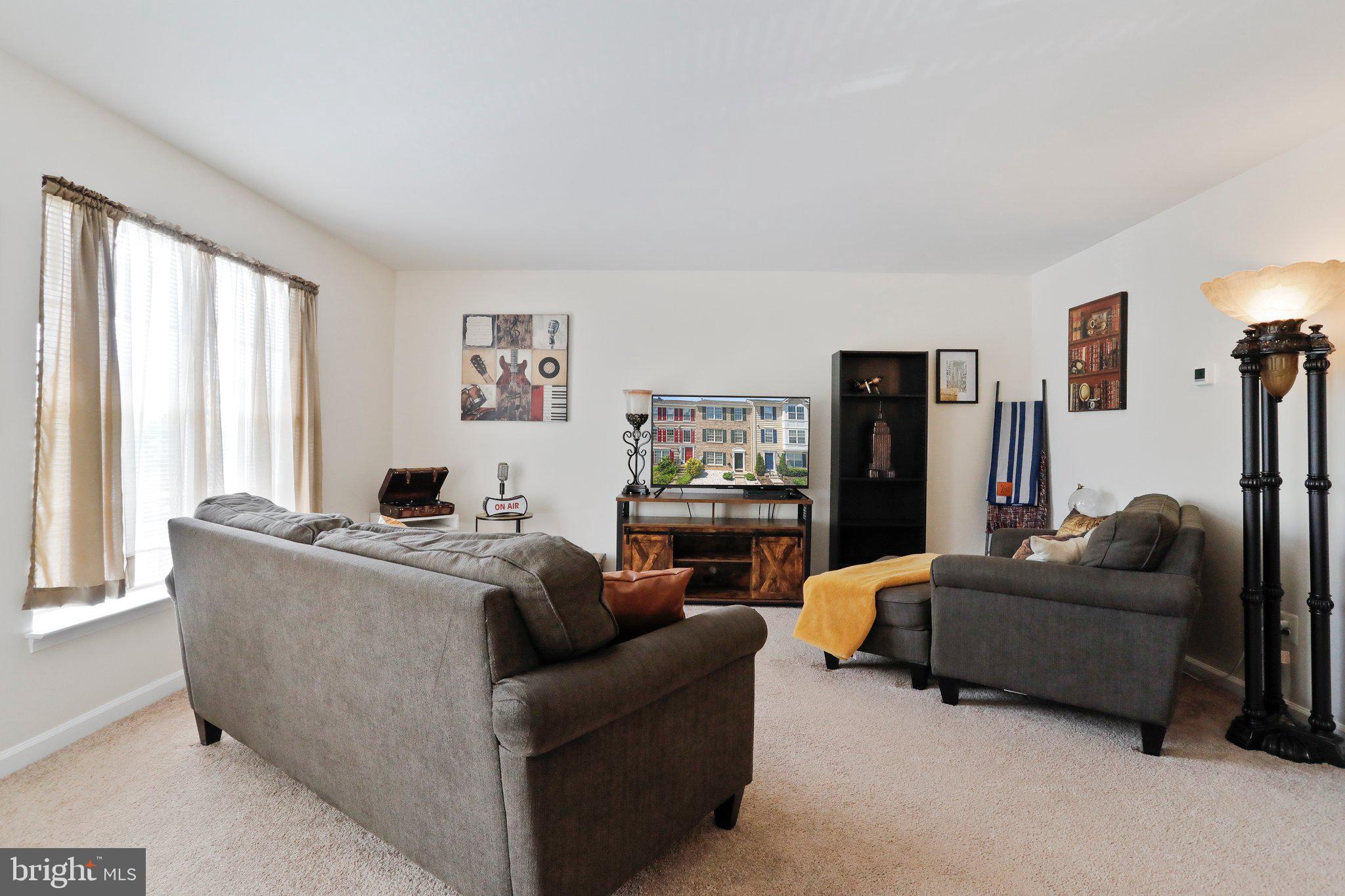 HUPPS RIDGE - Residential