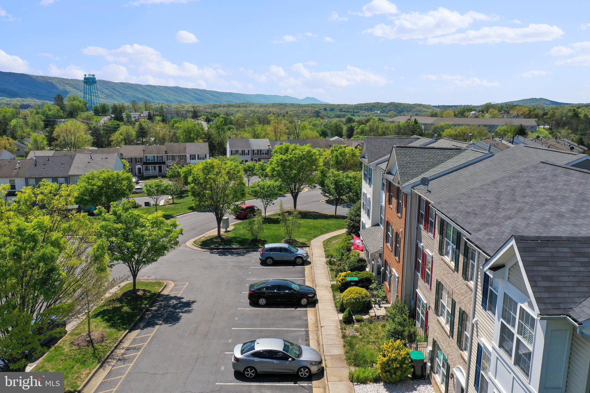 HUPPS RIDGE - Residential