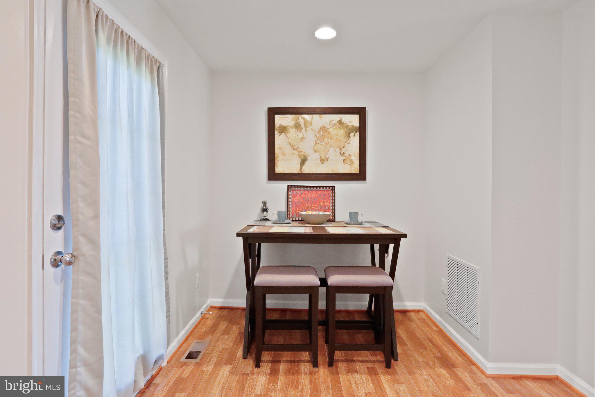 HUPPS RIDGE - Residential