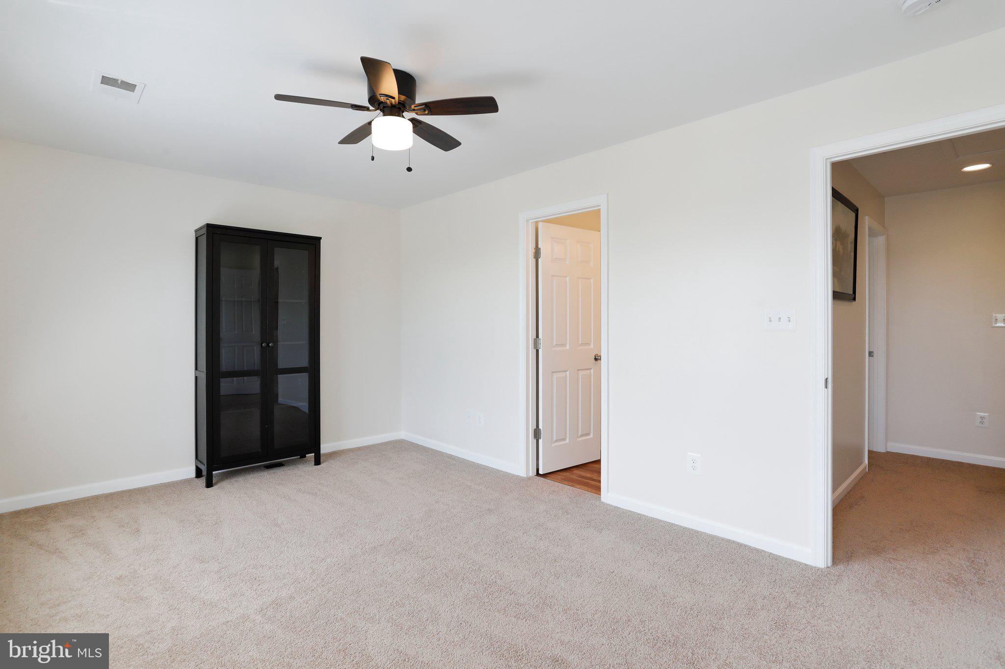 HUPPS RIDGE - Residential