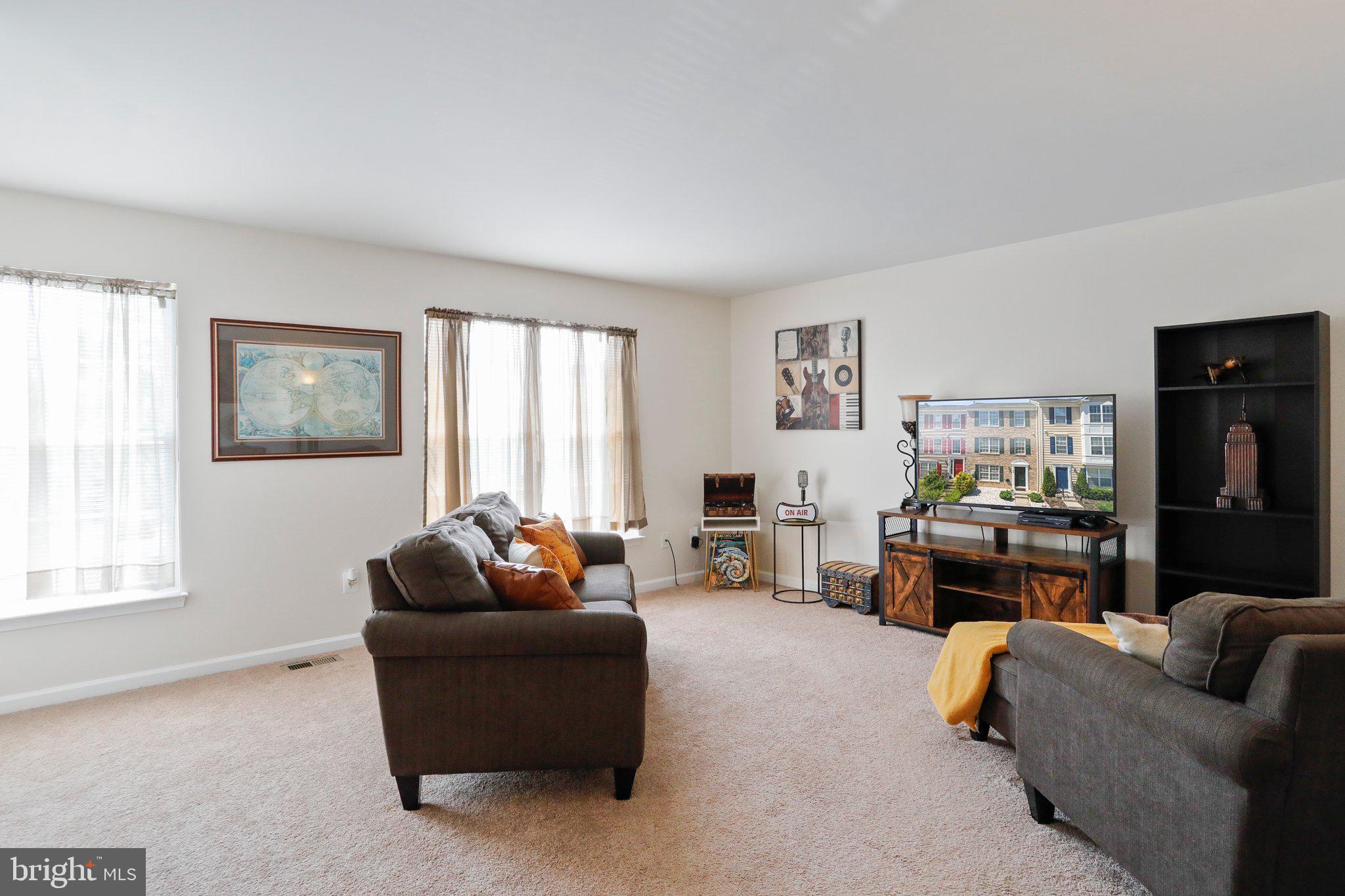 HUPPS RIDGE - Residential