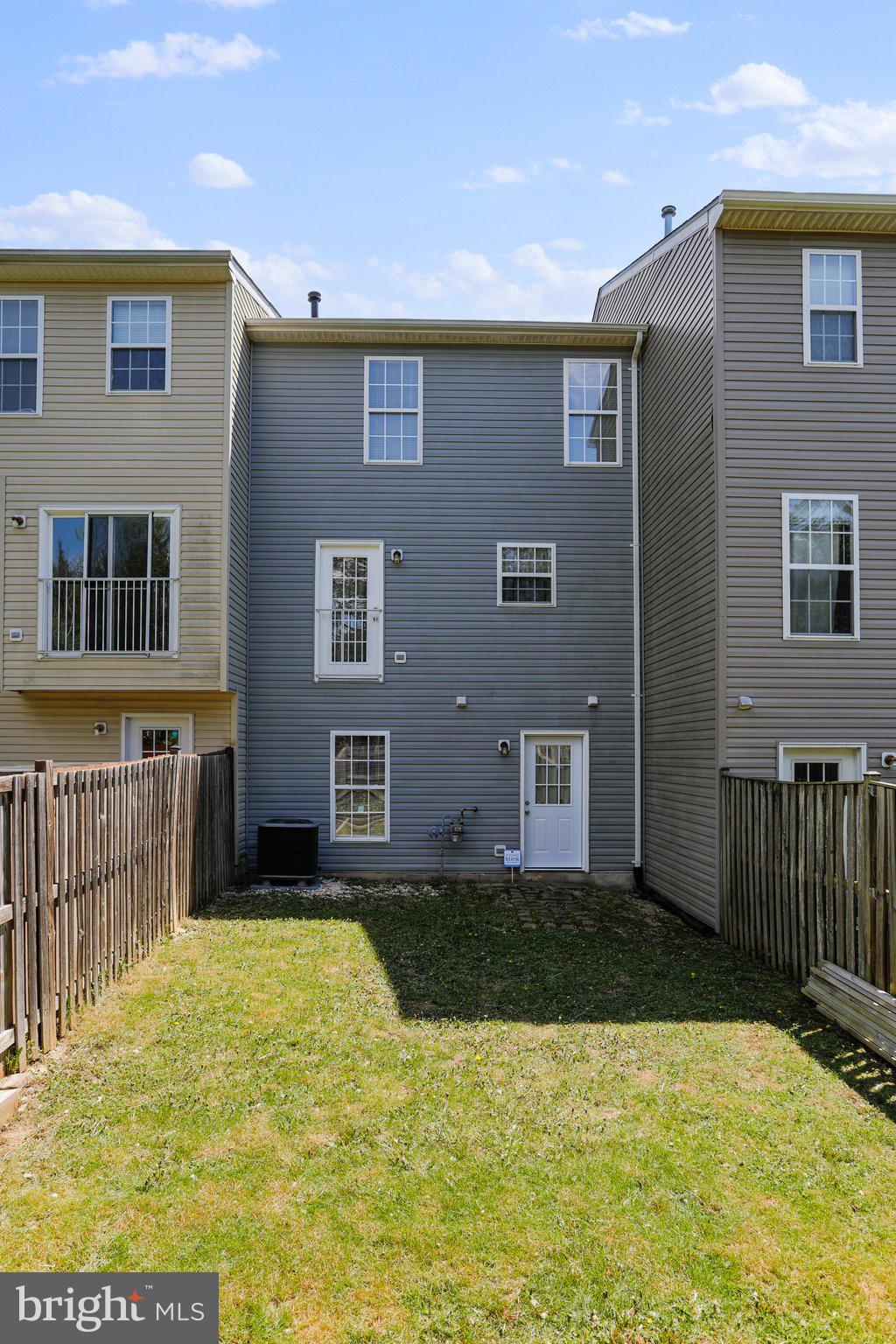 HUPPS RIDGE - Residential