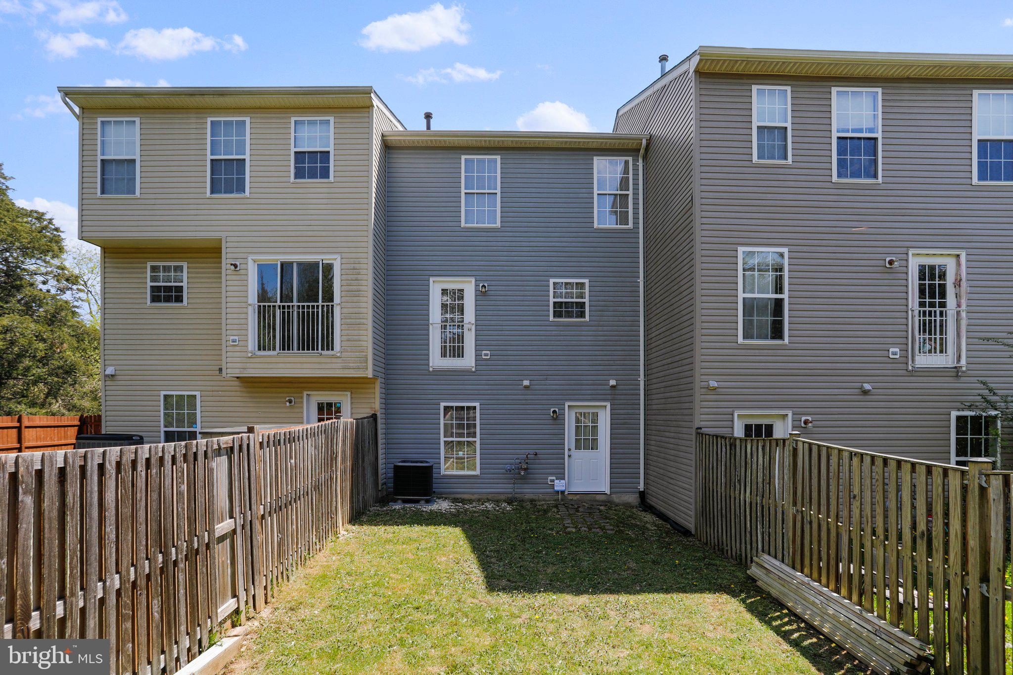 HUPPS RIDGE - Residential