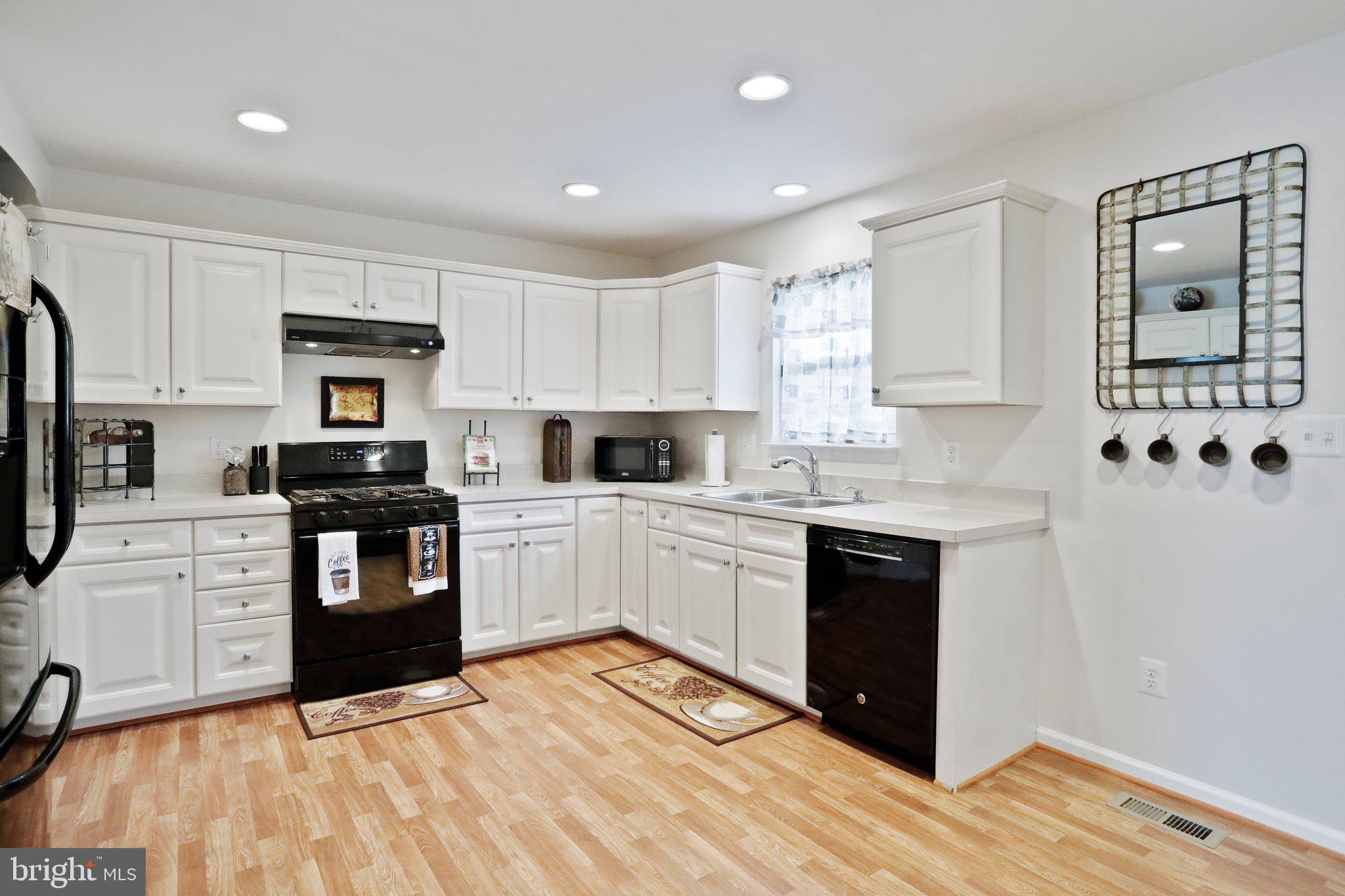 HUPPS RIDGE - Residential