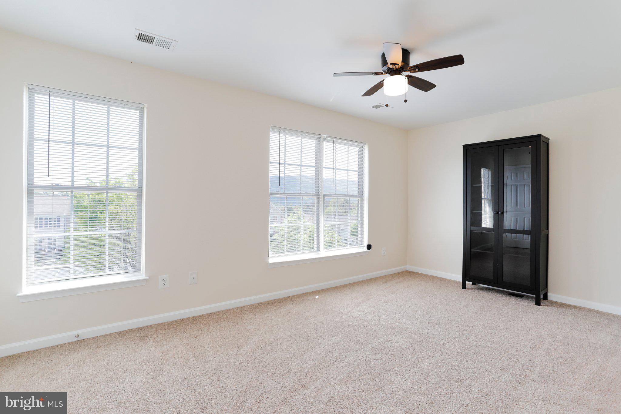 HUPPS RIDGE - Residential