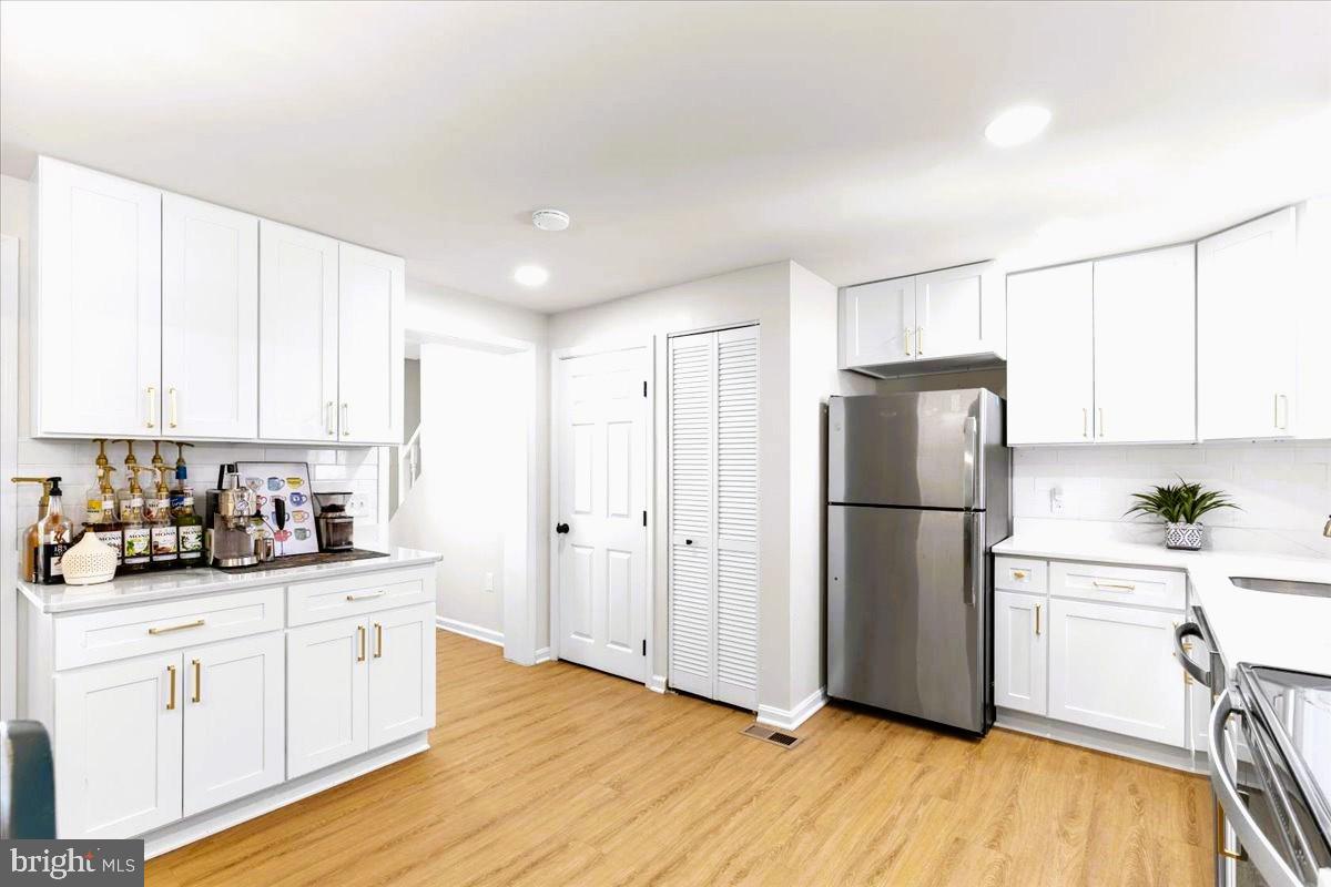 DIGGS CIRCLE - Residential