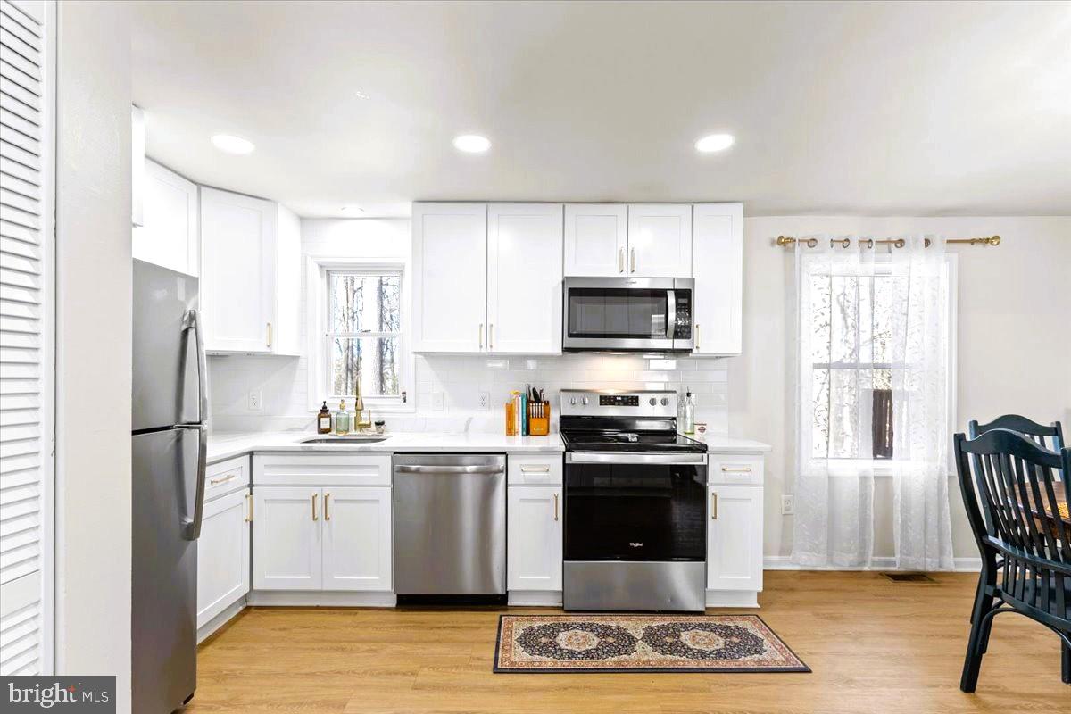 DIGGS CIRCLE - Residential