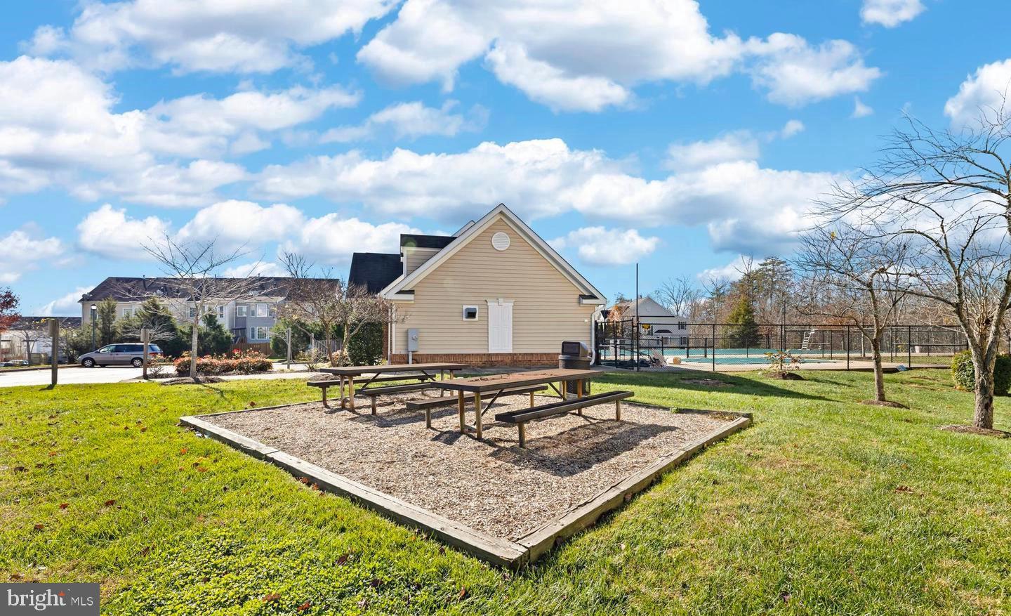 FOREST PARK - Residential