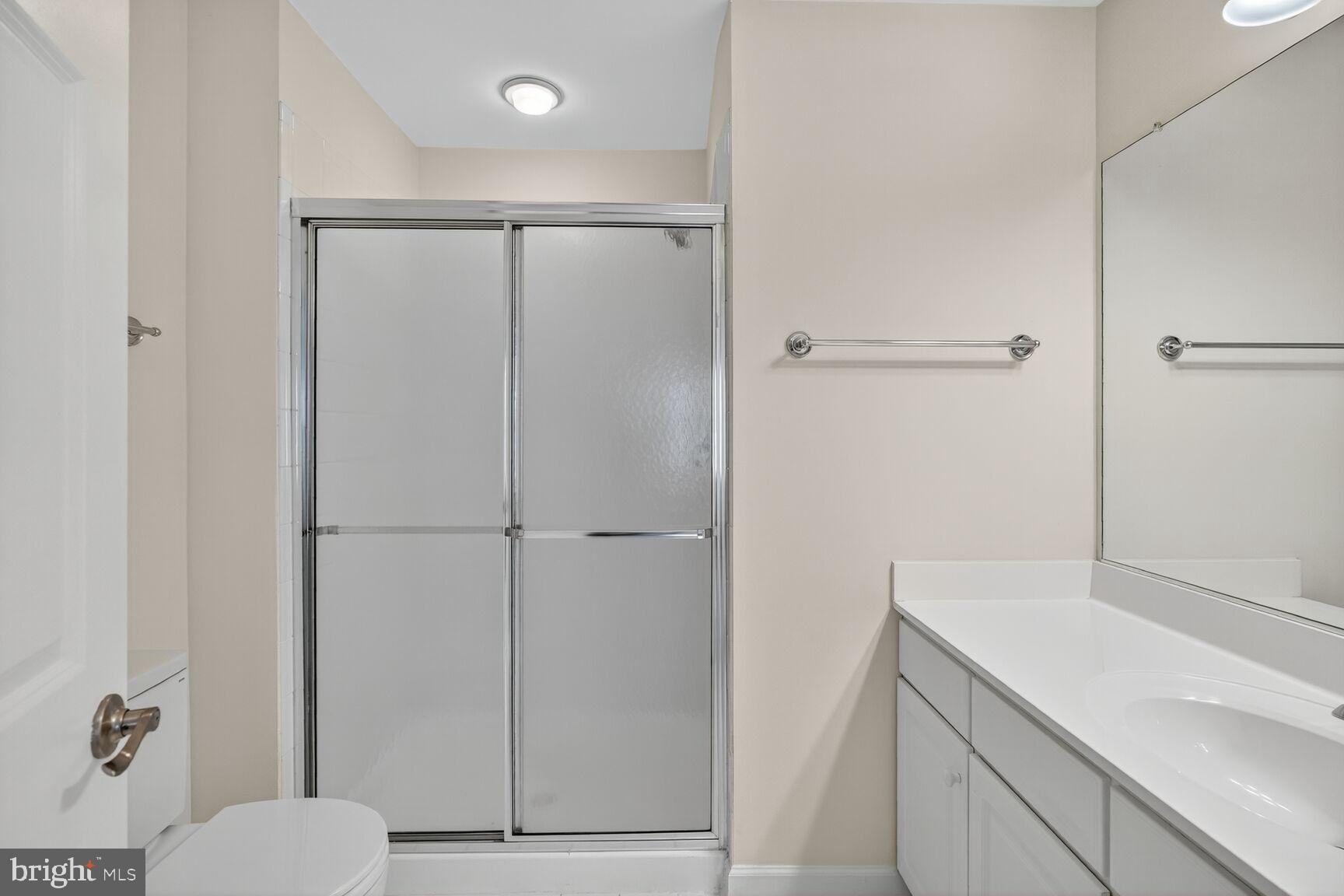 KING FARM VILLAGE CENTER - Residential Lease