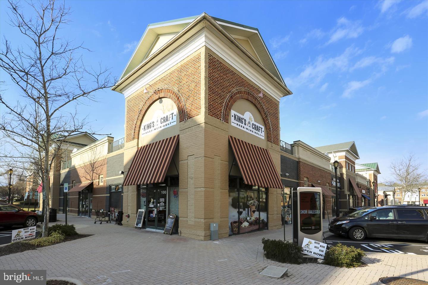 KING FARM VILLAGE CENTER - Residential Lease