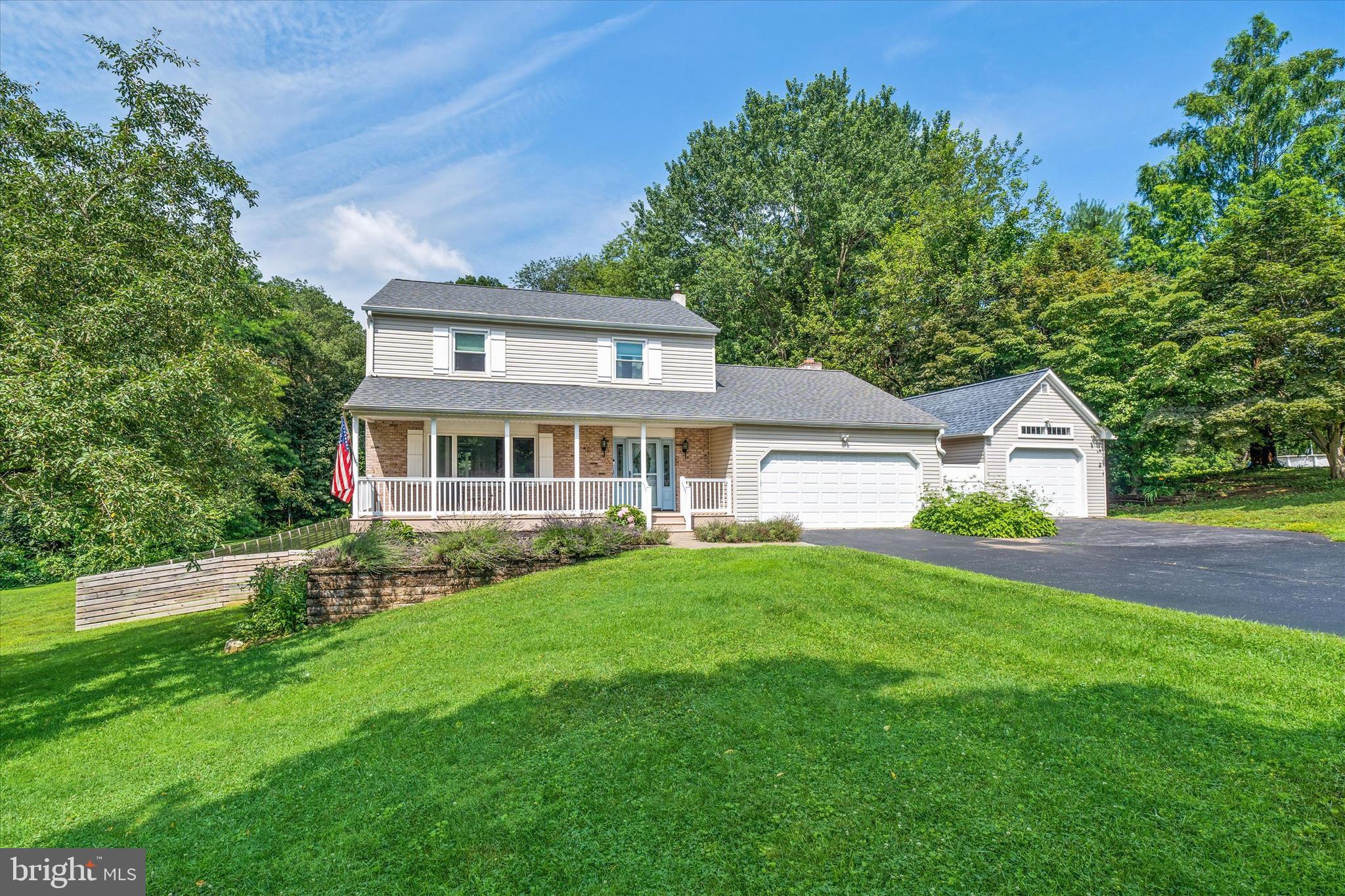5 INDEPENDENCE LANE