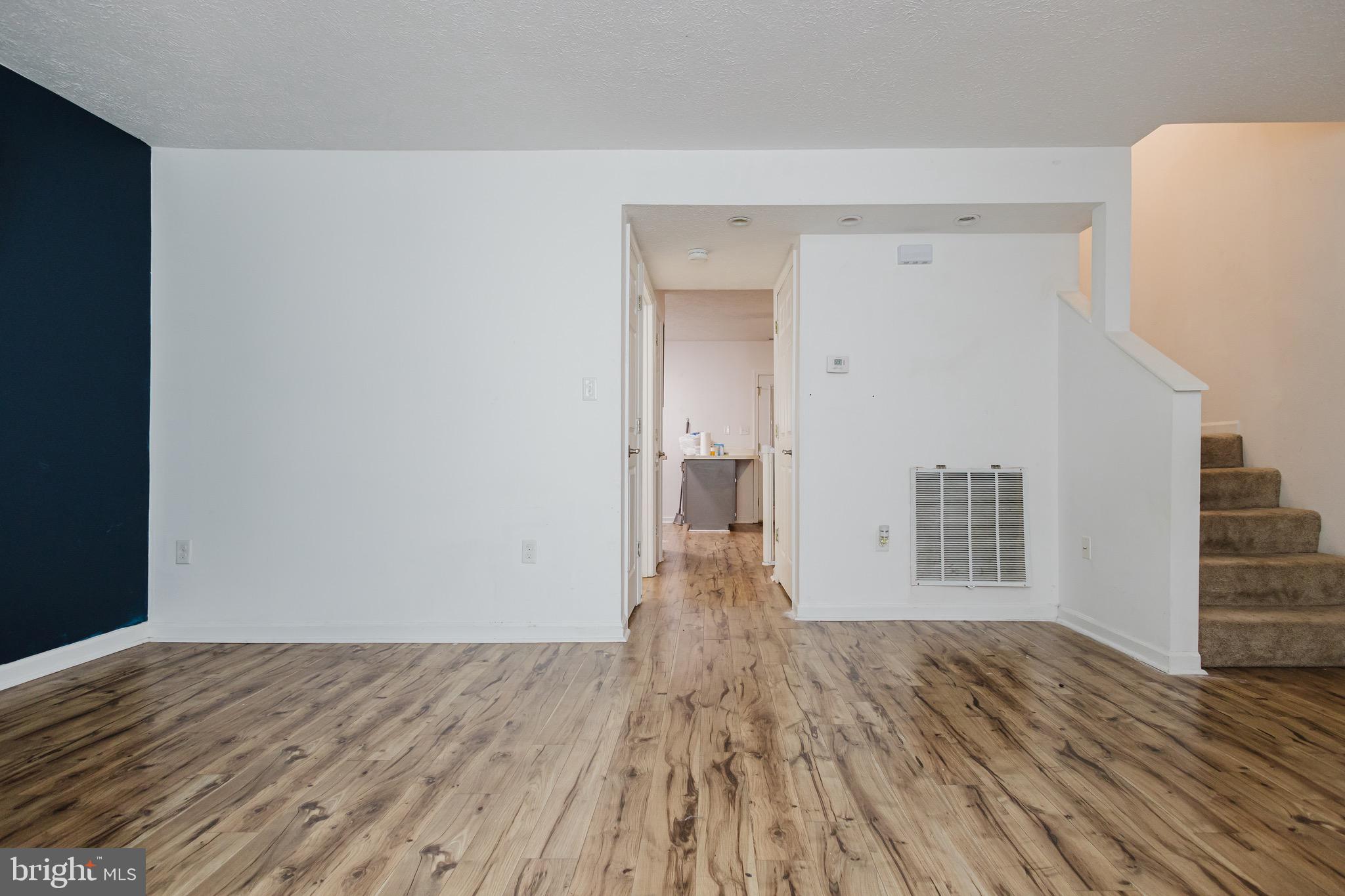 MUSSELMAN SQUARE - Residential