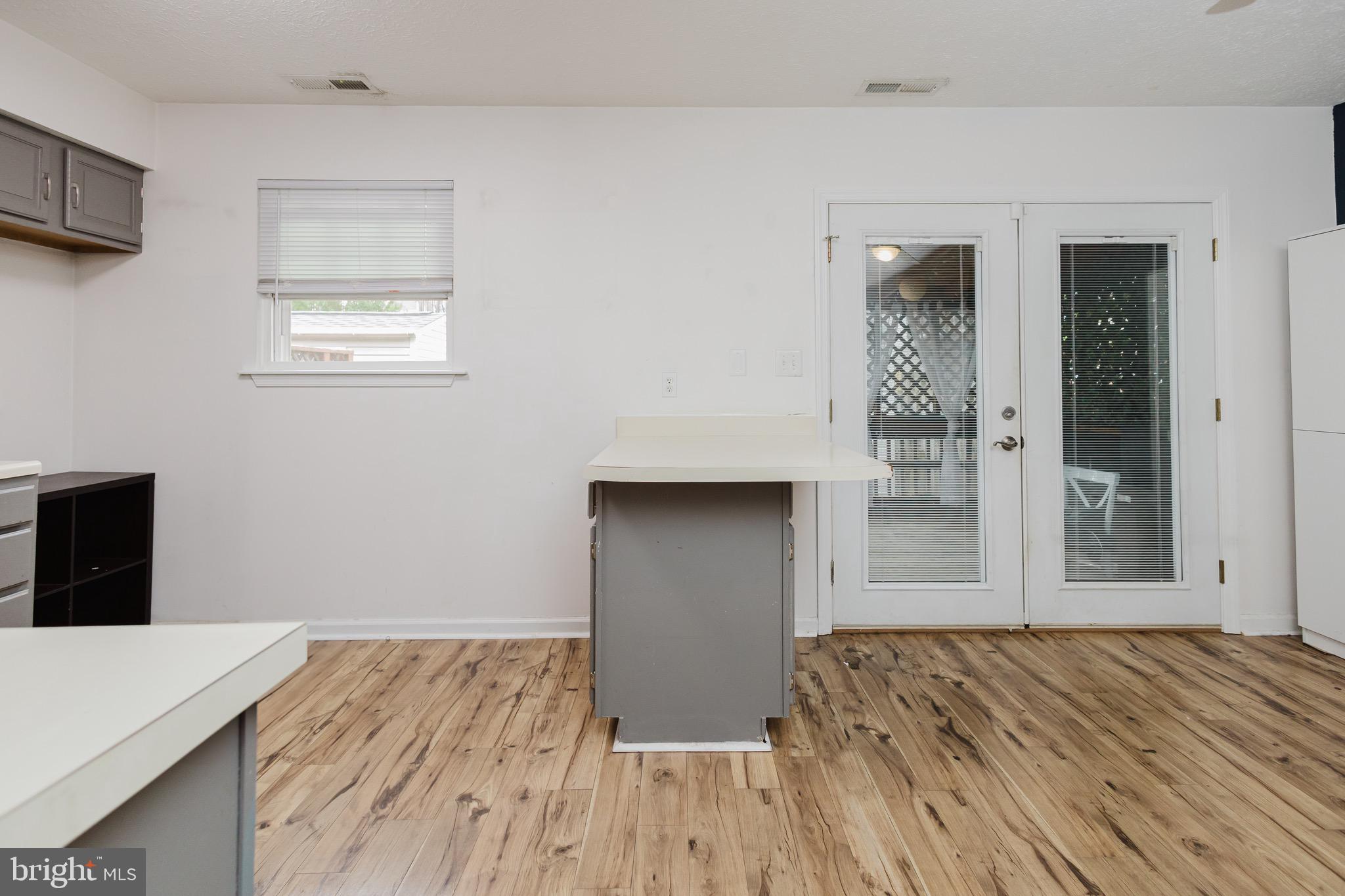 MUSSELMAN SQUARE - Residential