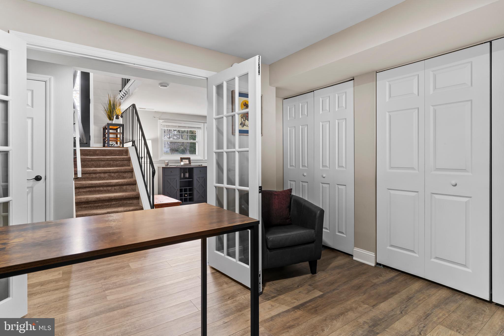 COUNTRYSIDE - Residential