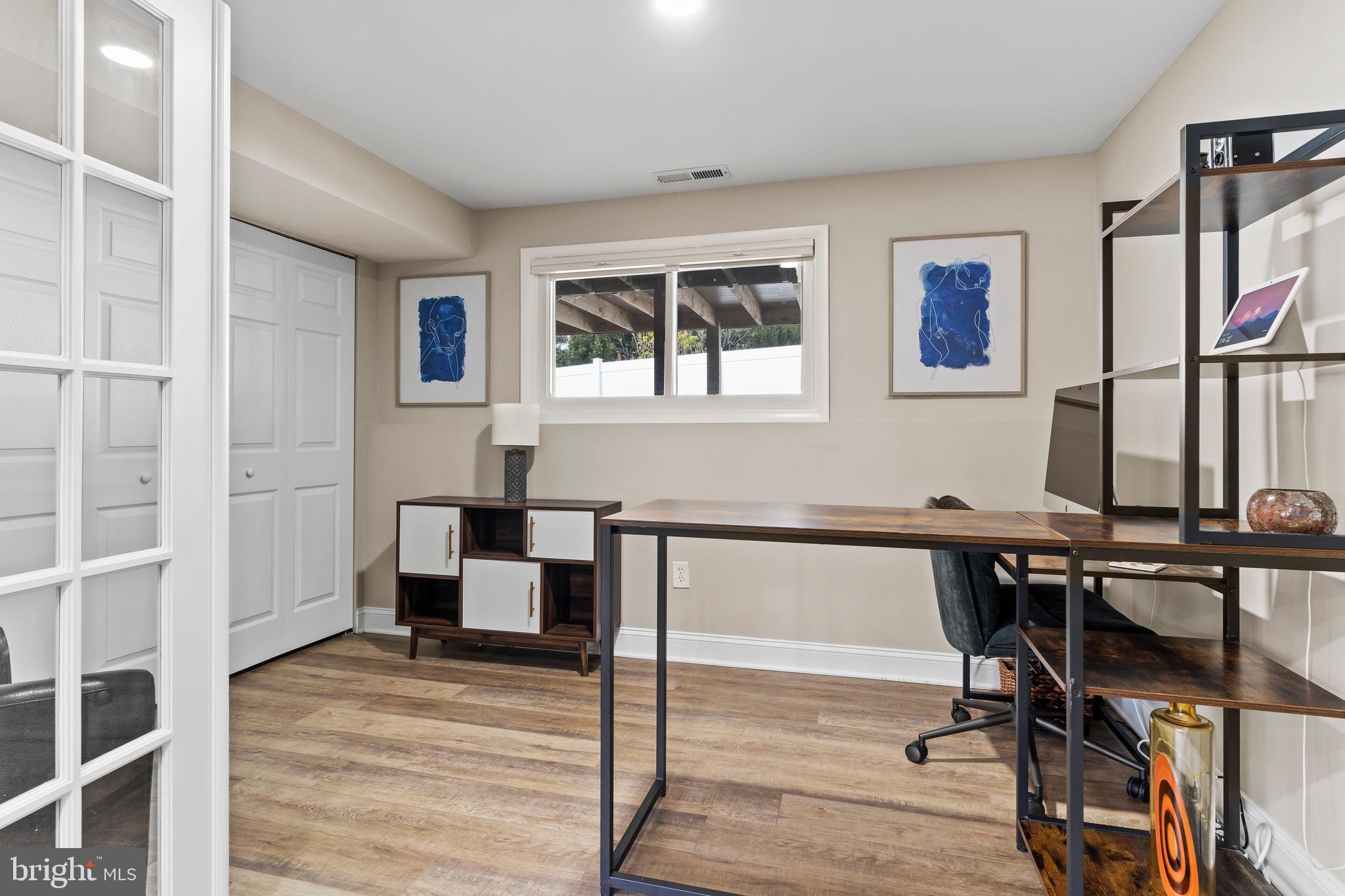 COUNTRYSIDE - Residential