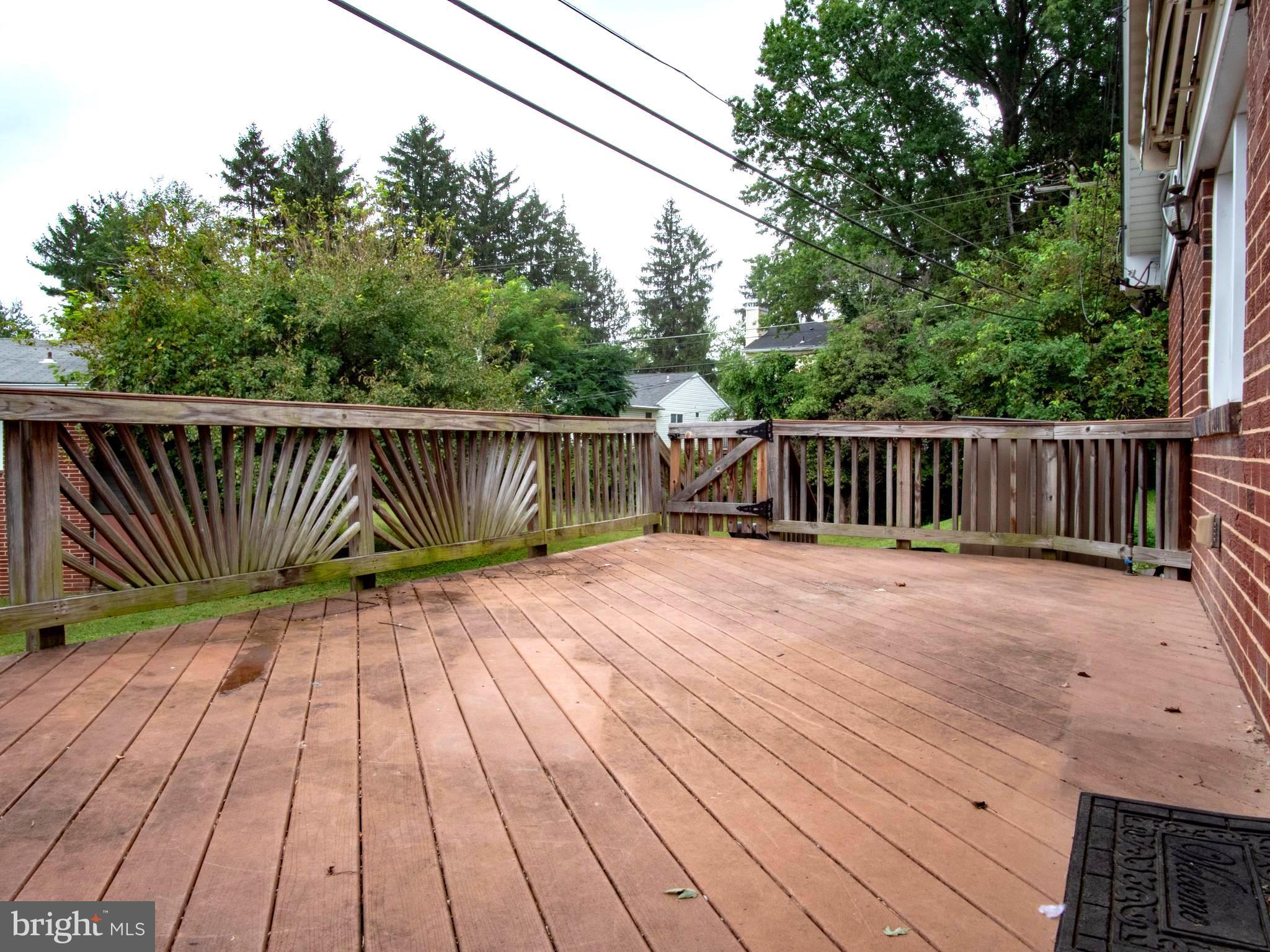 PIKESVILLE - Residential