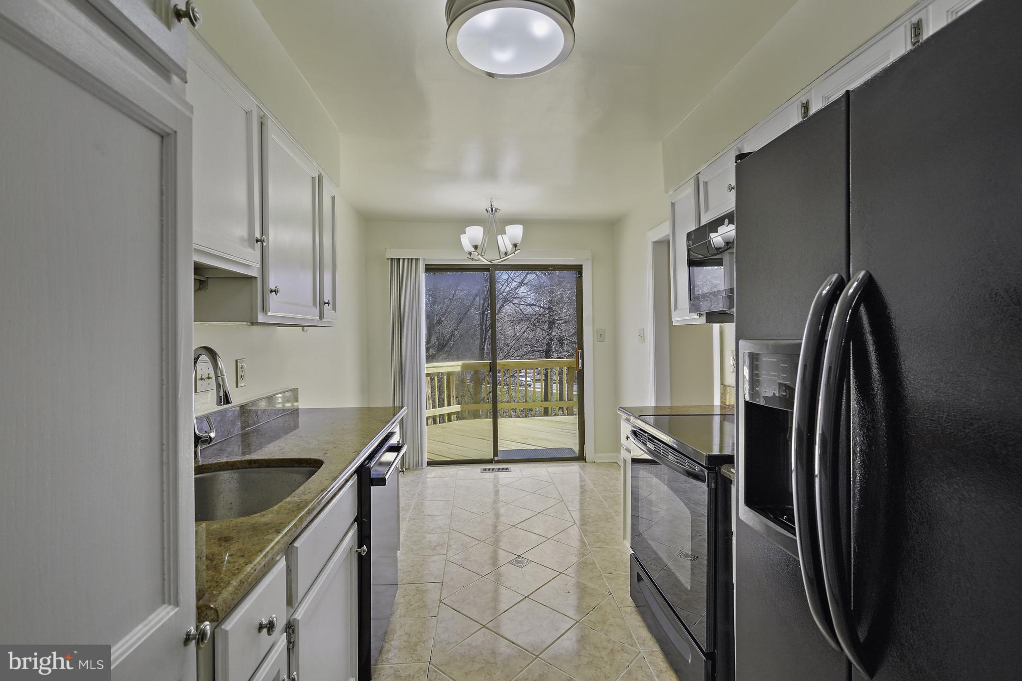 WOODSTONE - Residential Lease