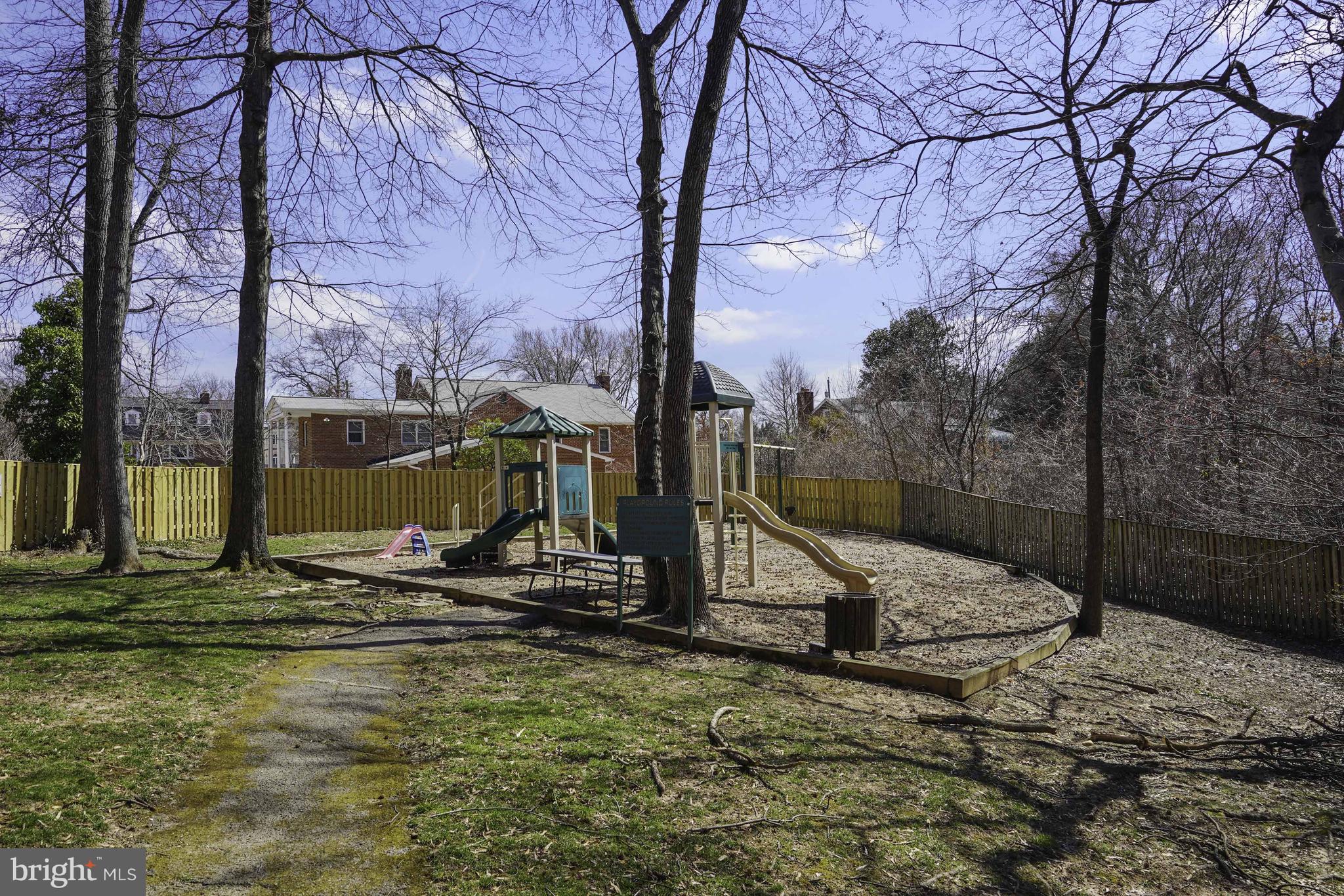 WOODSTONE - Residential Lease