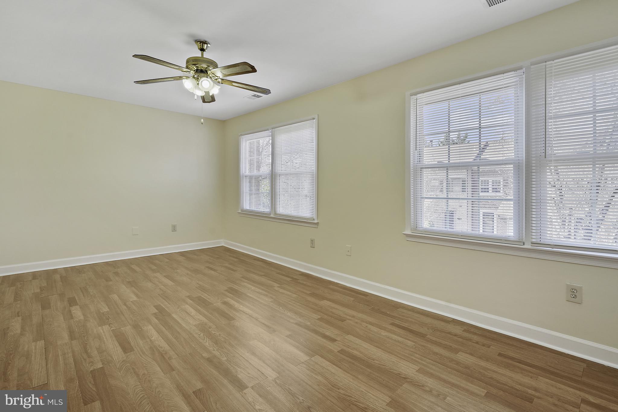 WOODSTONE - Residential Lease