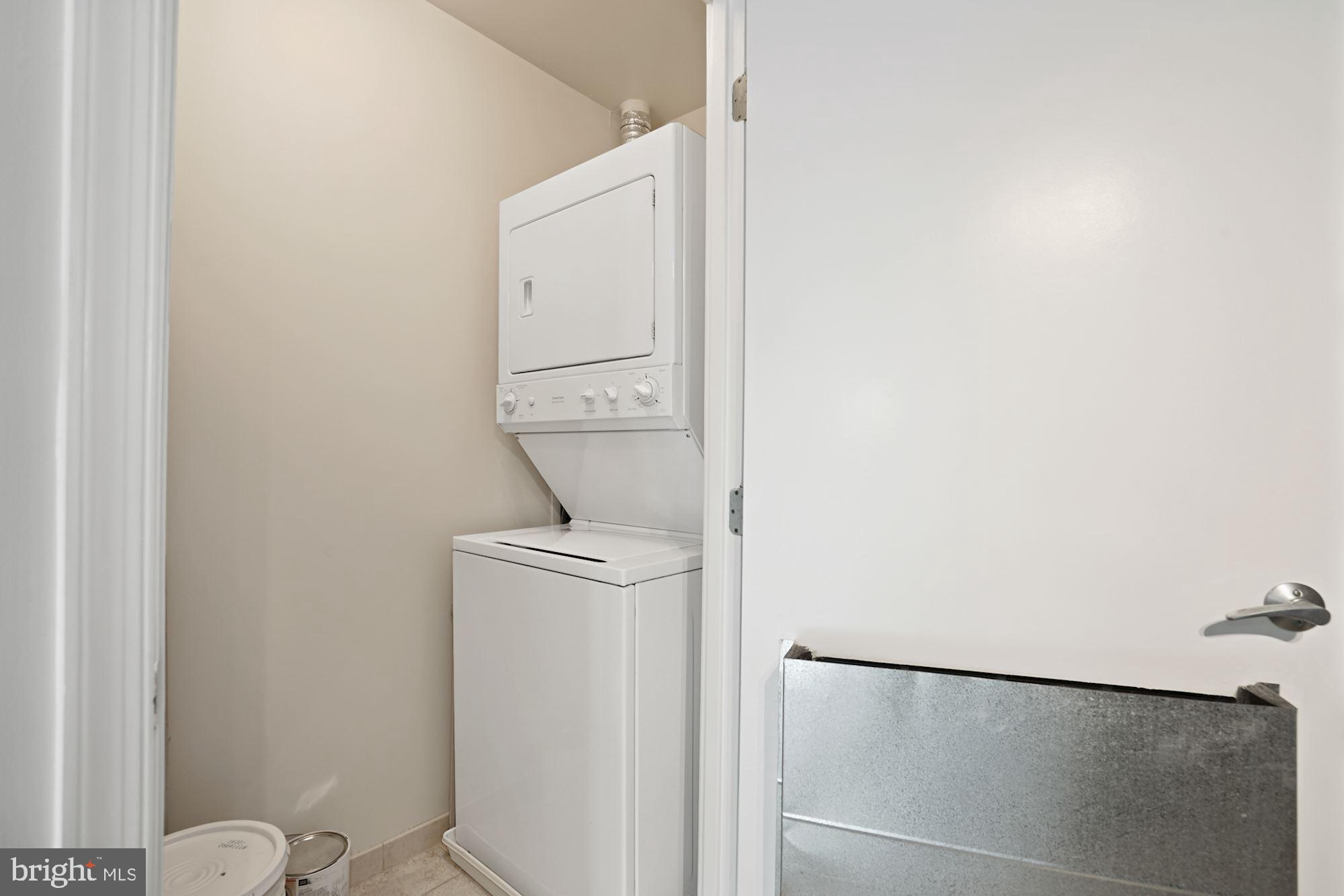 NATIONAL HARBOR - Residential Lease