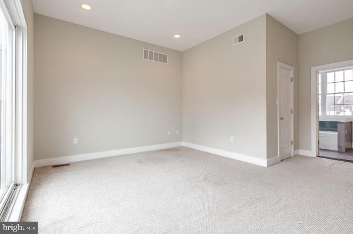 GRADUATE HOSPITAL - Residential Lease