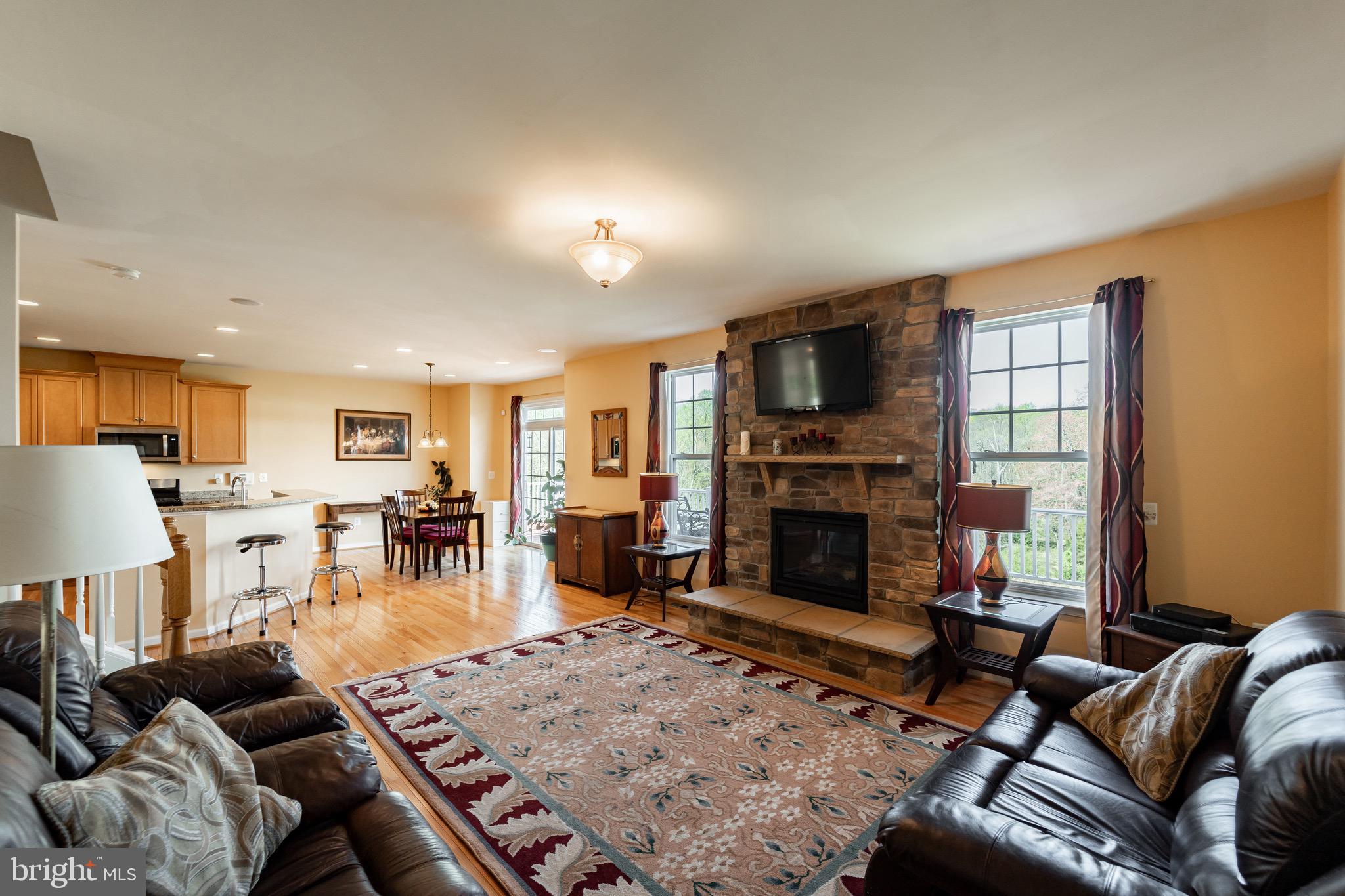 HOPE HILL CROSSING - Residential