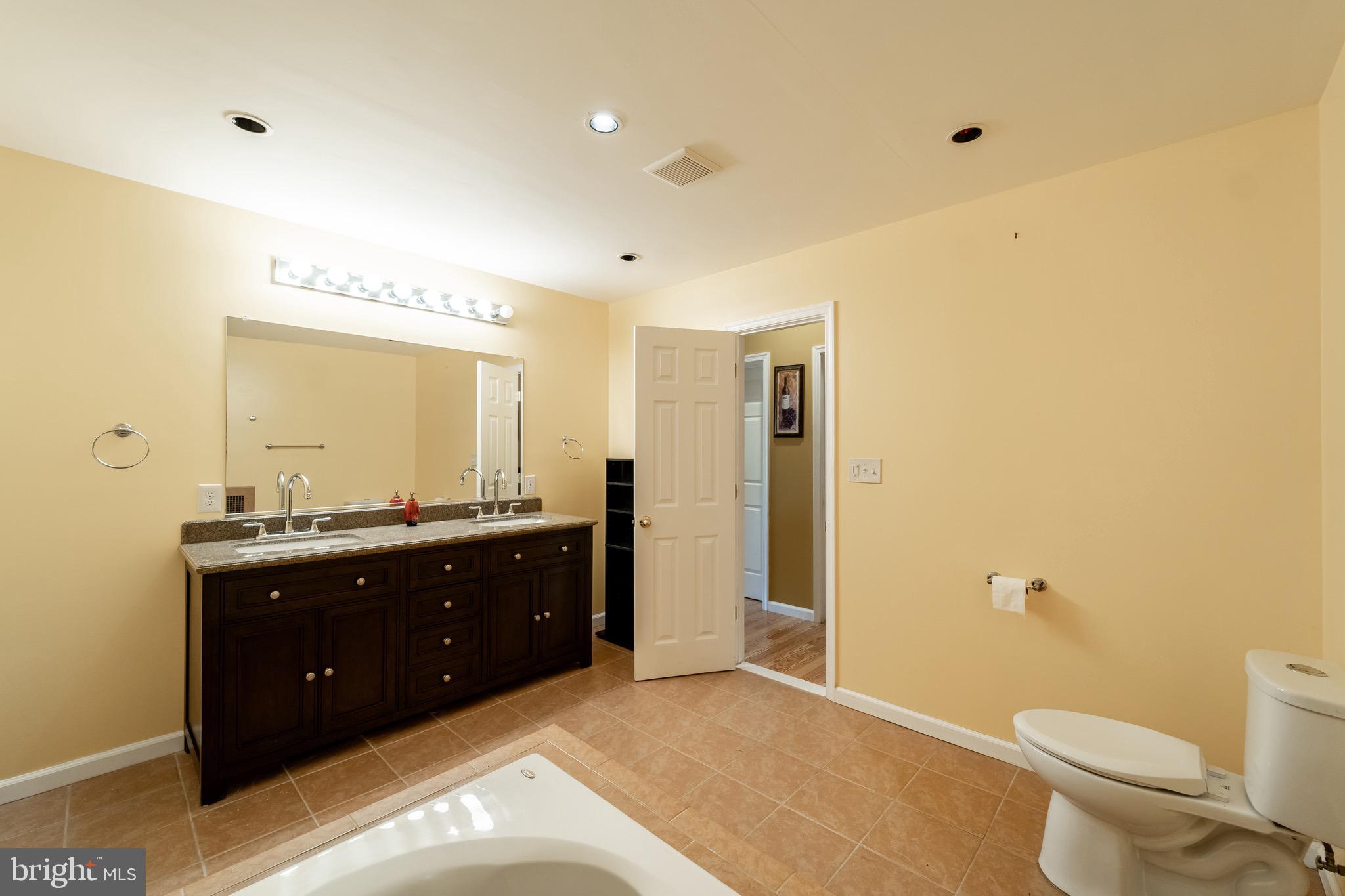 HOPE HILL CROSSING - Residential