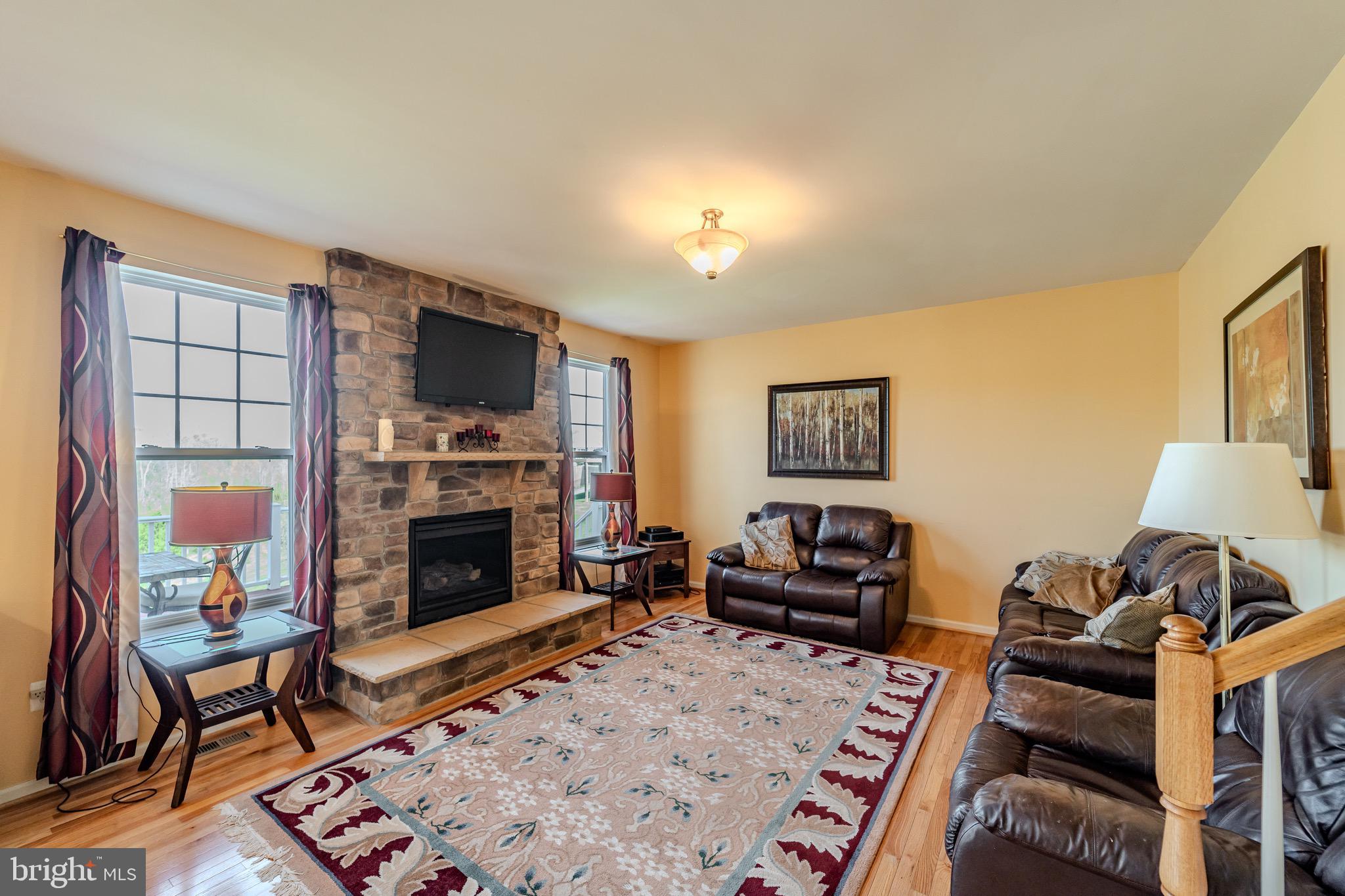 HOPE HILL CROSSING - Residential