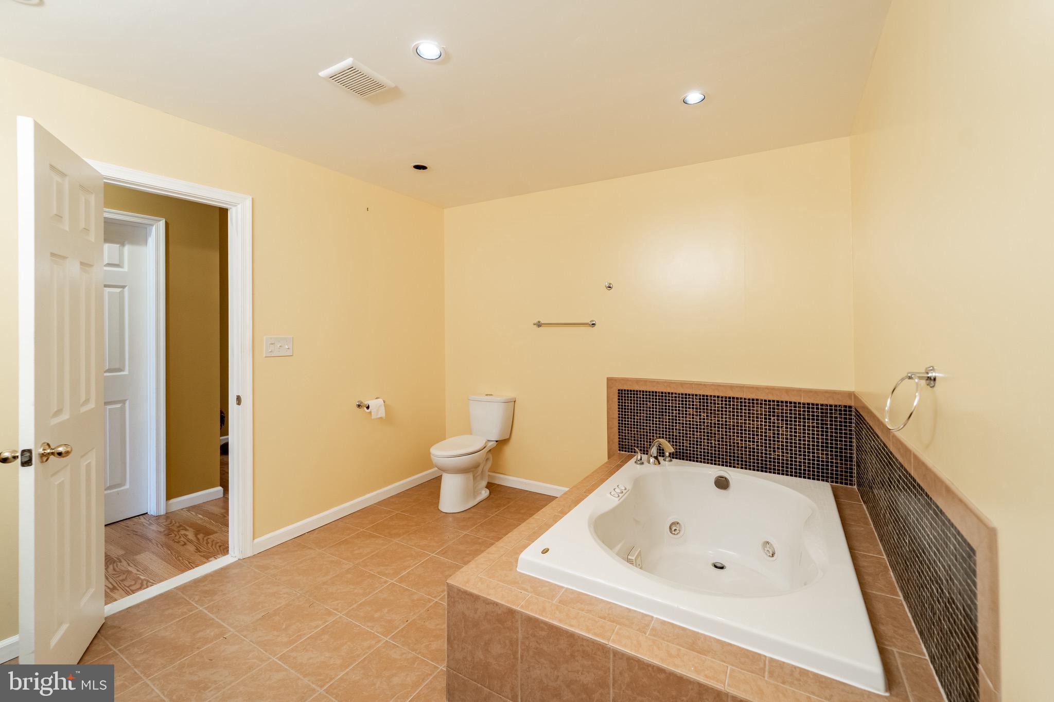 HOPE HILL CROSSING - Residential