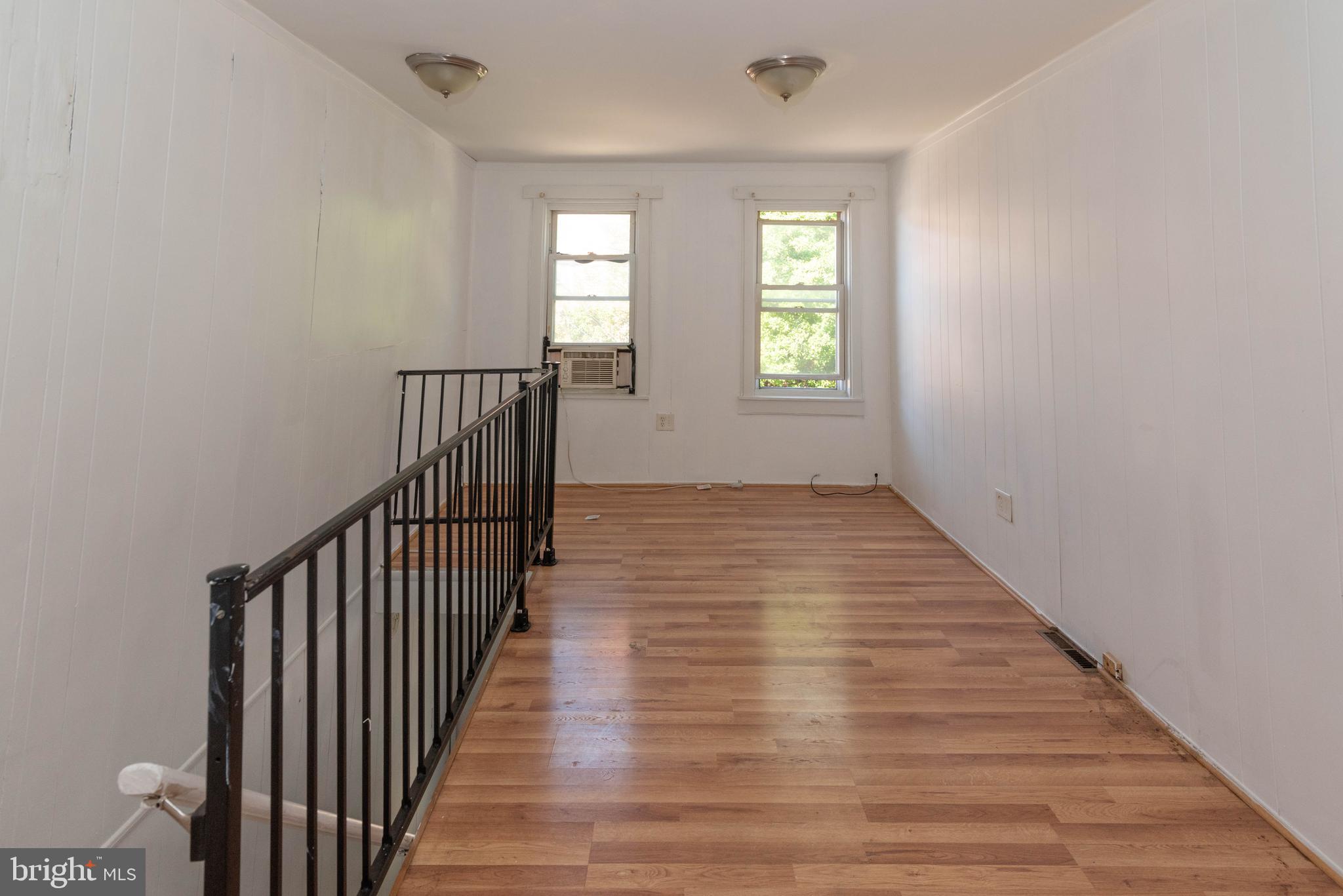 WASHINGTON VILLAGE - Residential