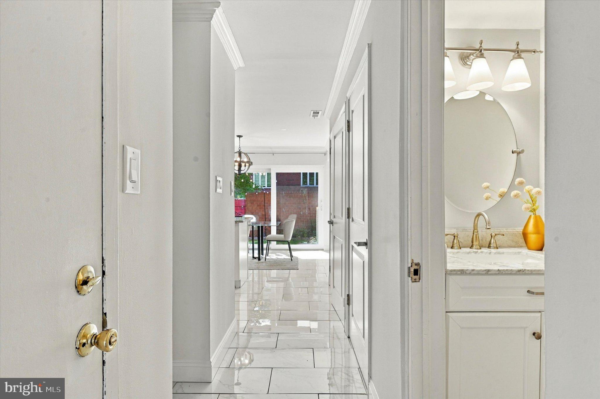 1 QUEEN STREET 2