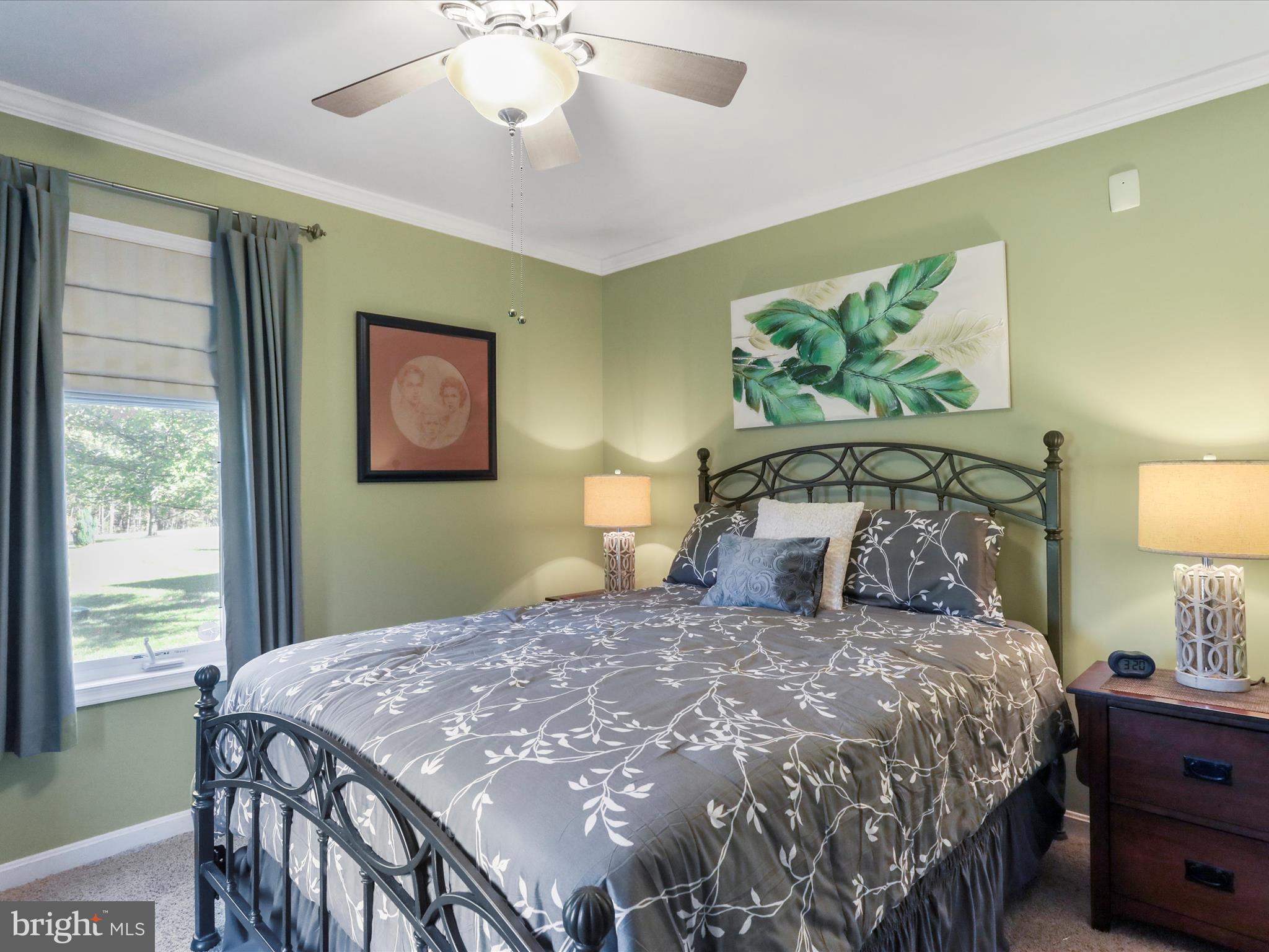 ASHTON FOREST - Residential