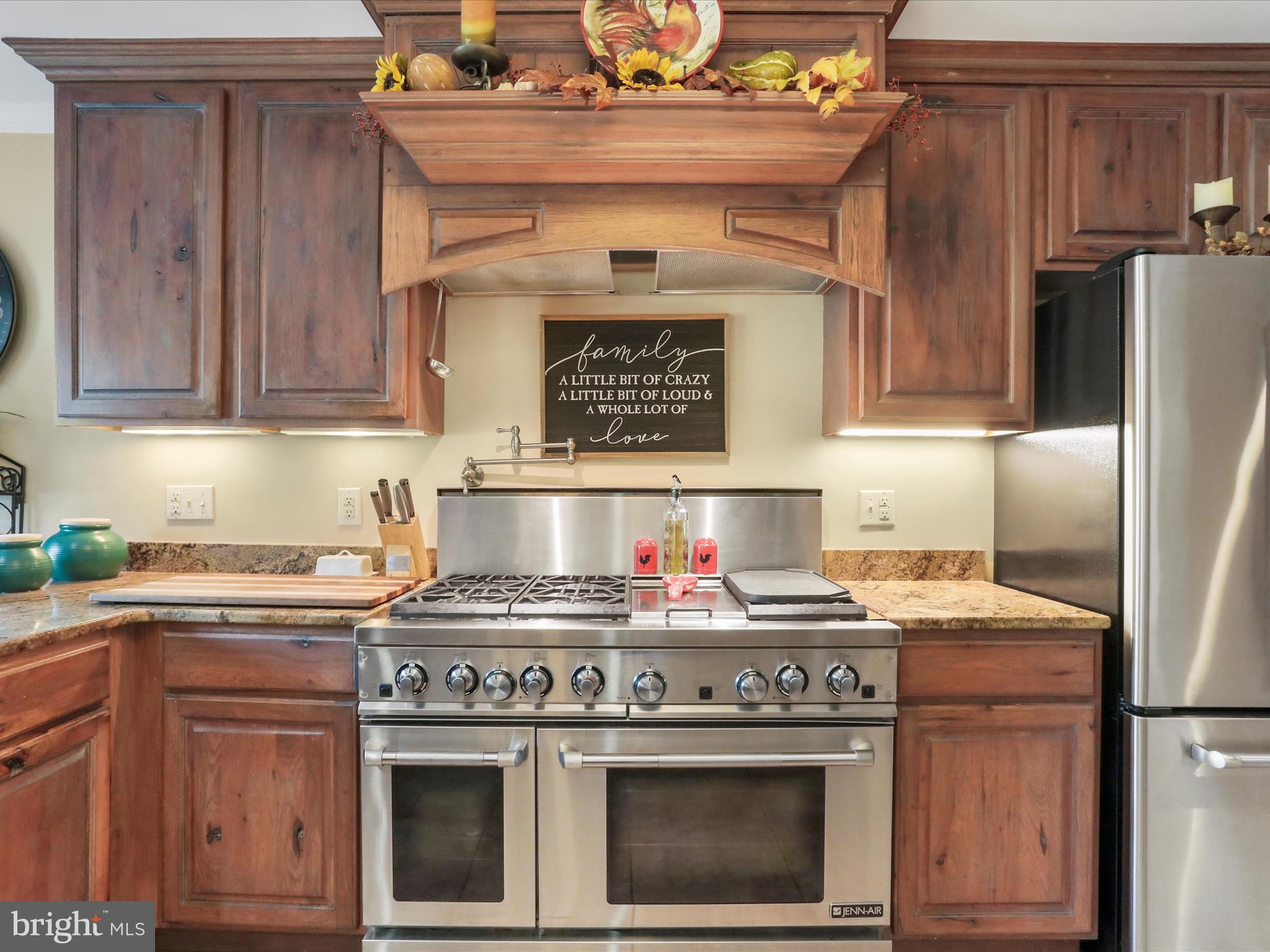 ASHTON FOREST - Residential