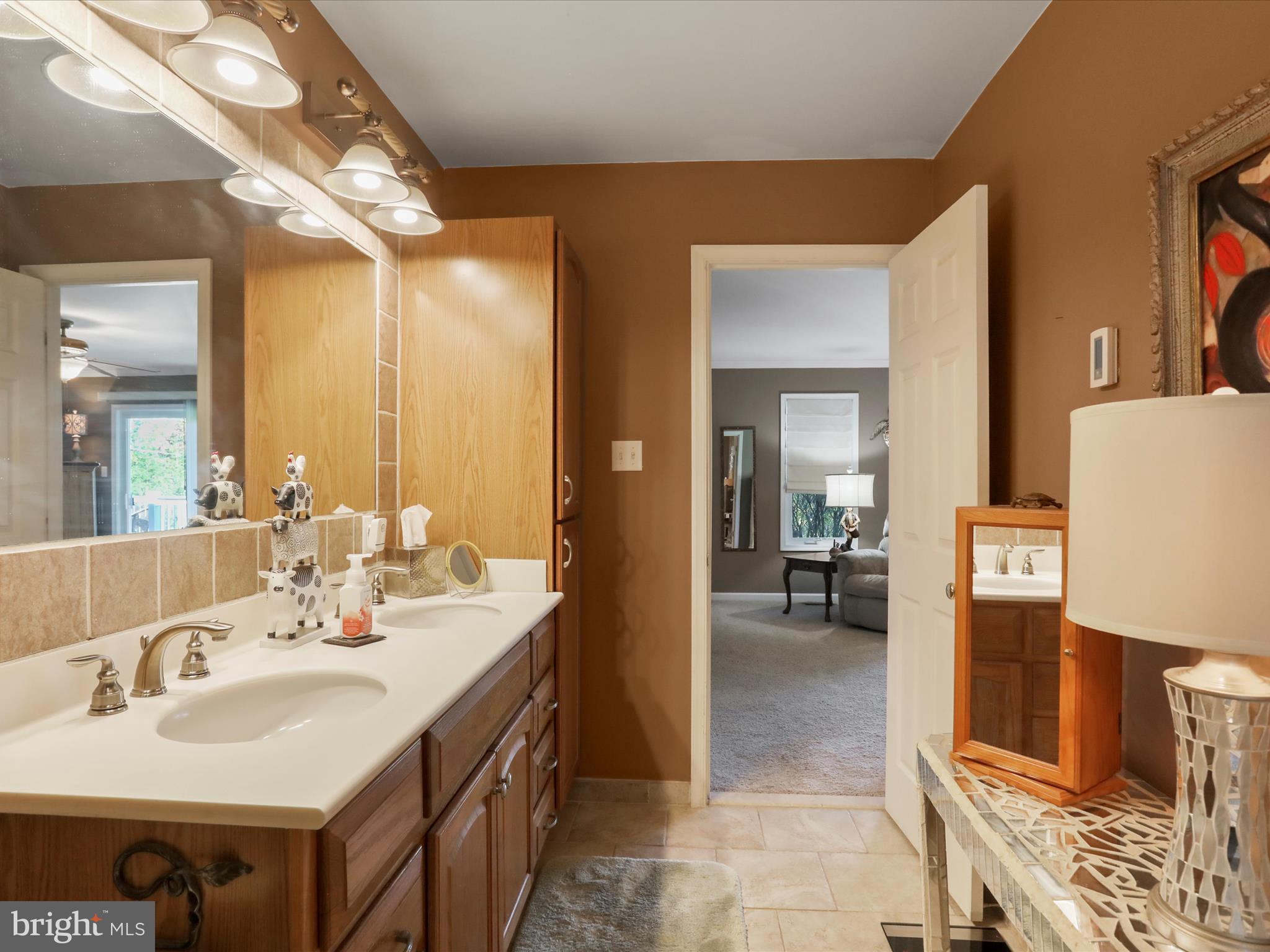 ASHTON FOREST - Residential