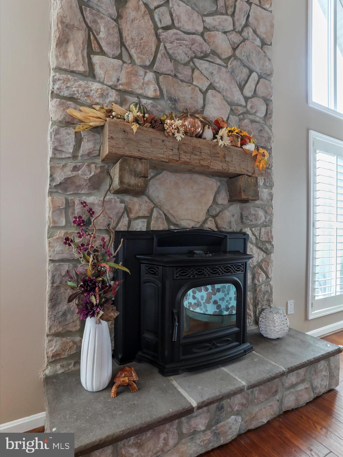 ASHTON FOREST - Residential